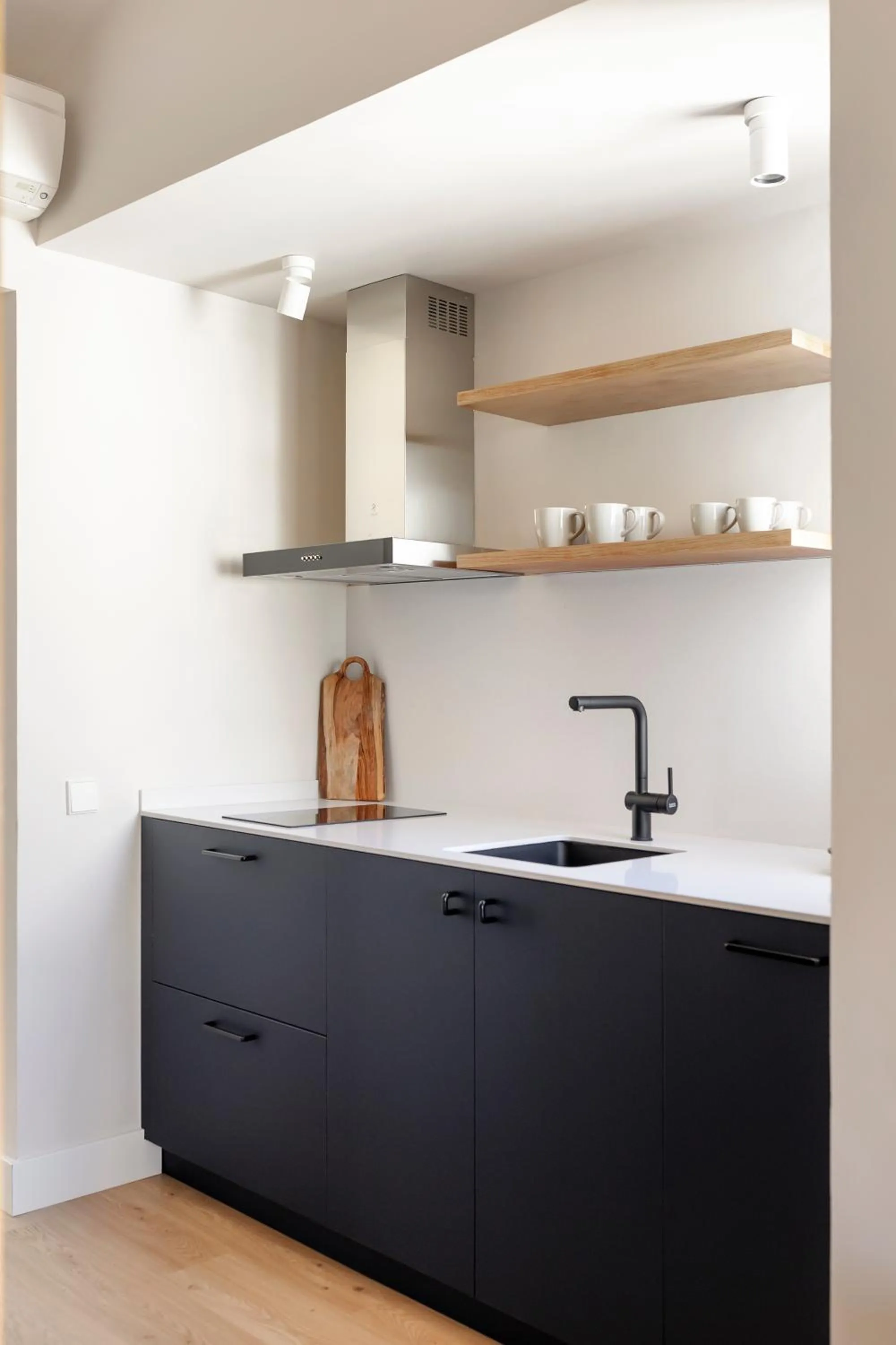 Kitchen or kitchenette in C211 Barcelona - Simaba Group