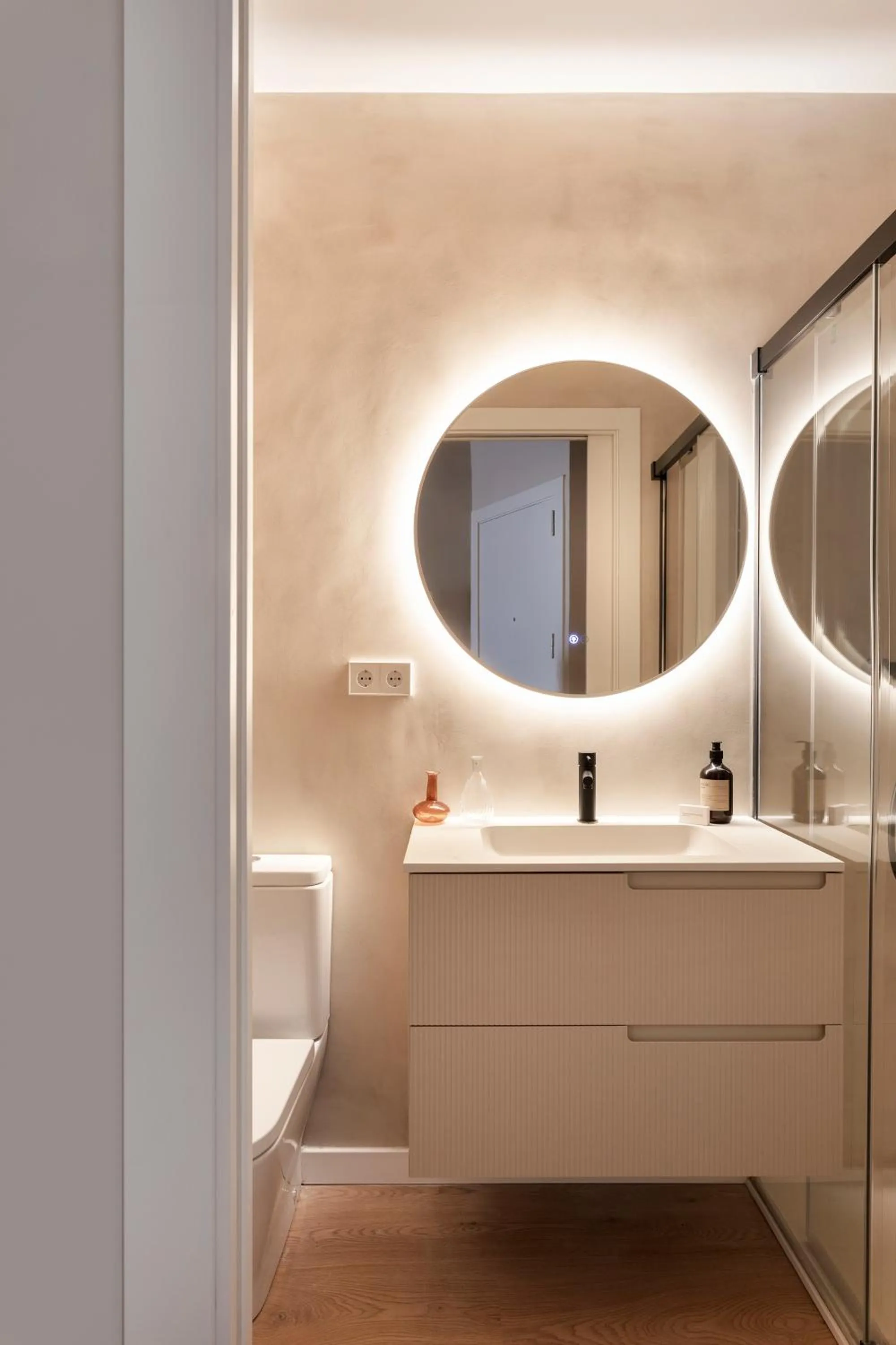 Bathroom in C211 Barcelona - Simaba Group