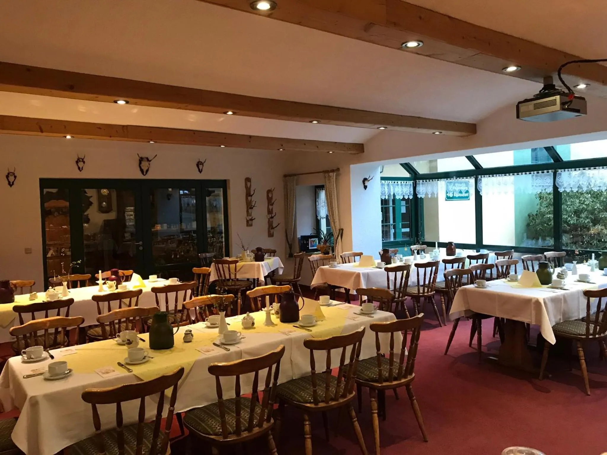 Restaurant/places to eat in Forsthaus Luchsenburg