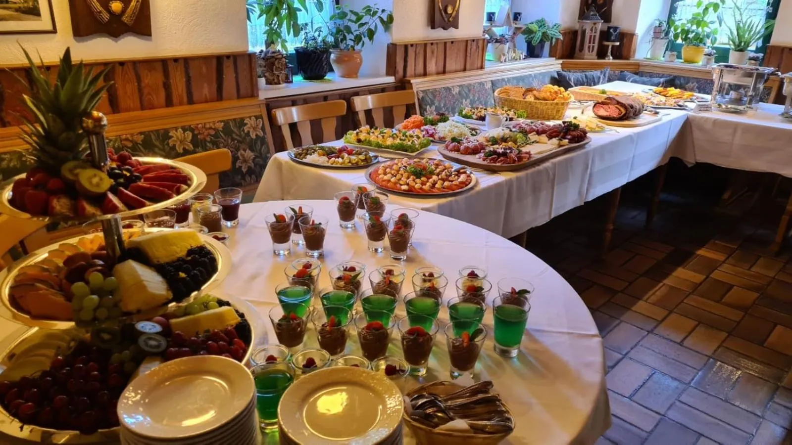 Food and drinks in Forsthaus Luchsenburg