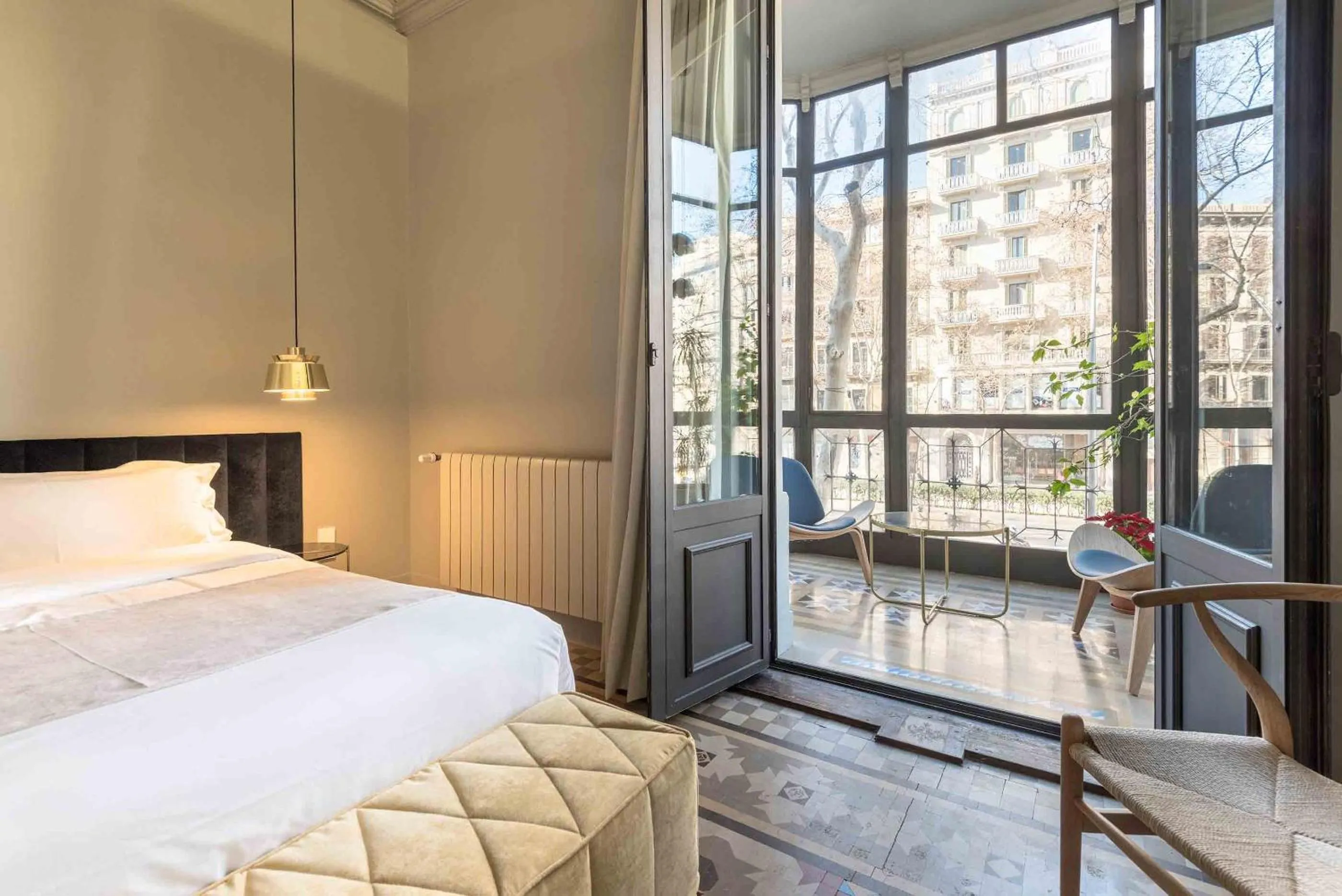 Shower, Bed in BUHO Boutique Rooms