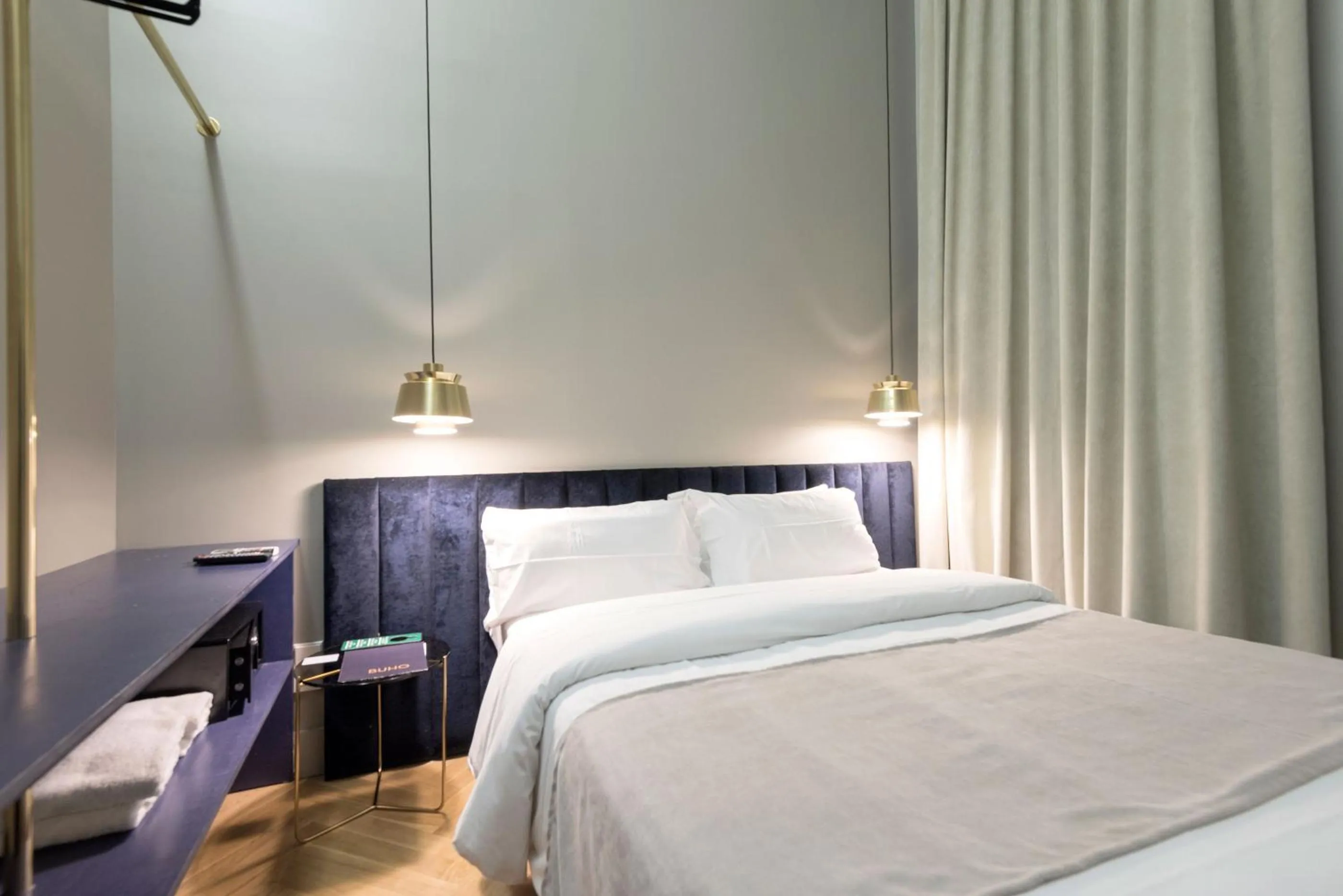 Shower, Bed in BUHO Boutique Rooms