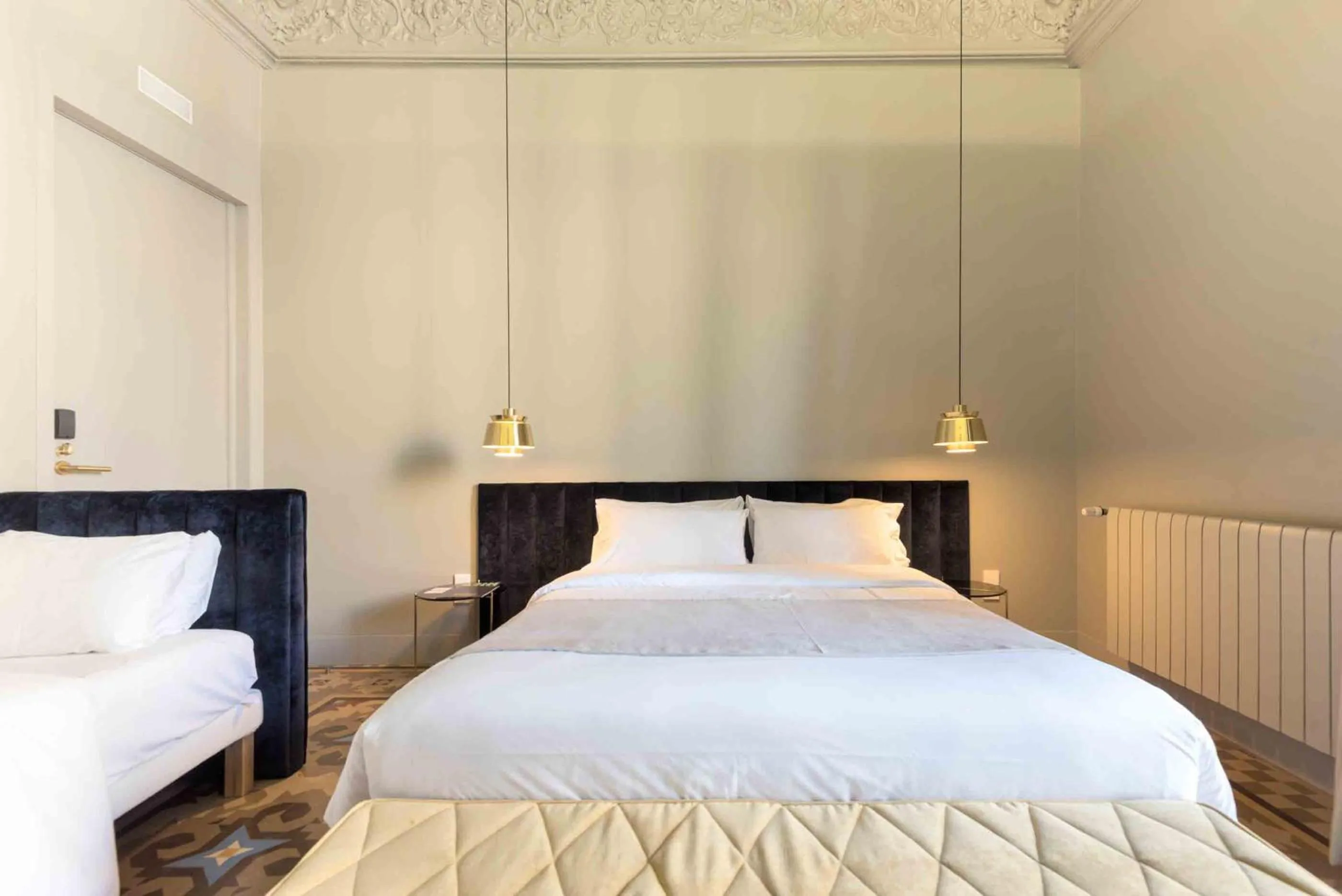 Shower, Bed in BUHO Boutique Rooms