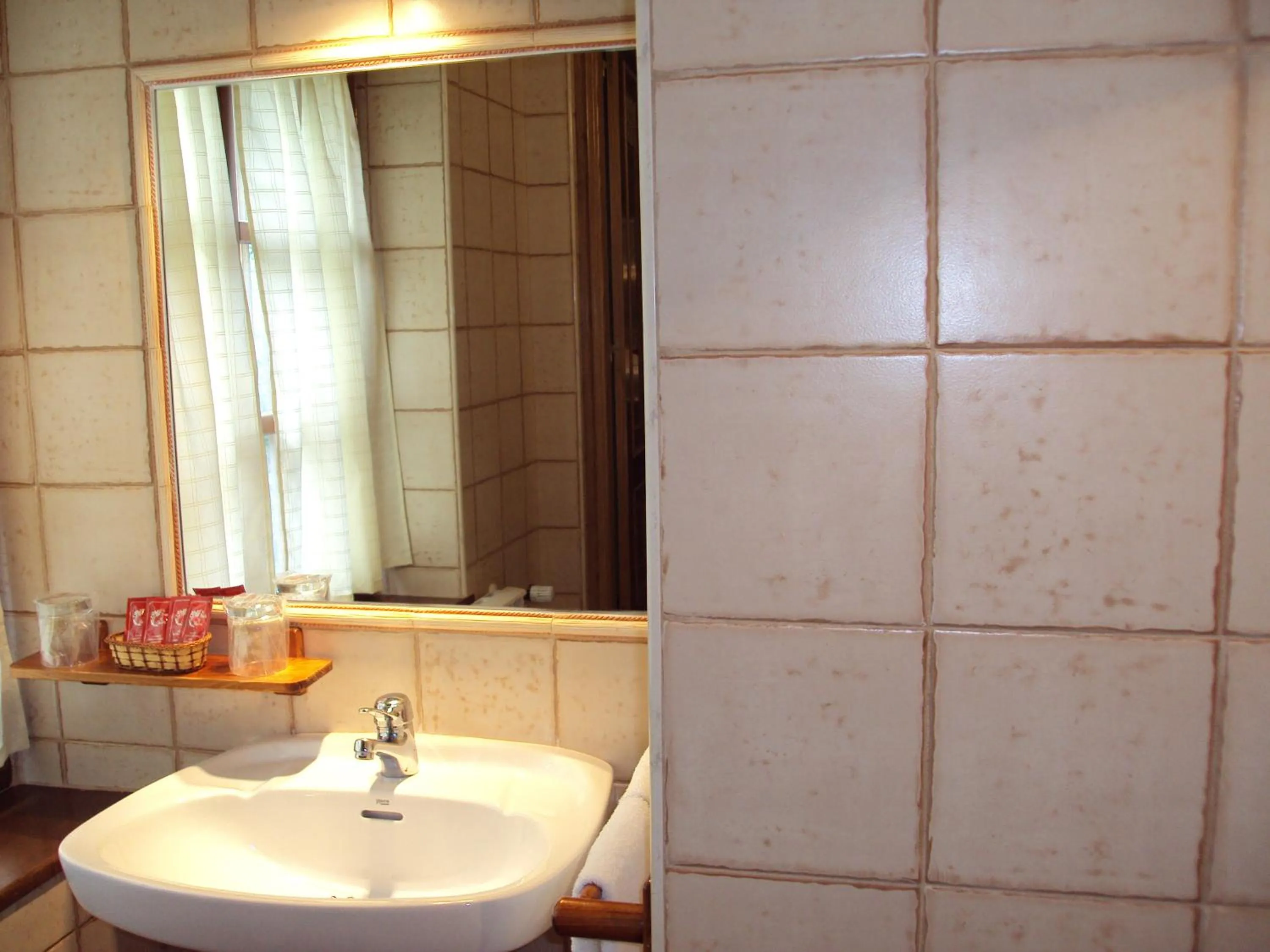 Bathroom in Hotel Rural Valle de Ancares