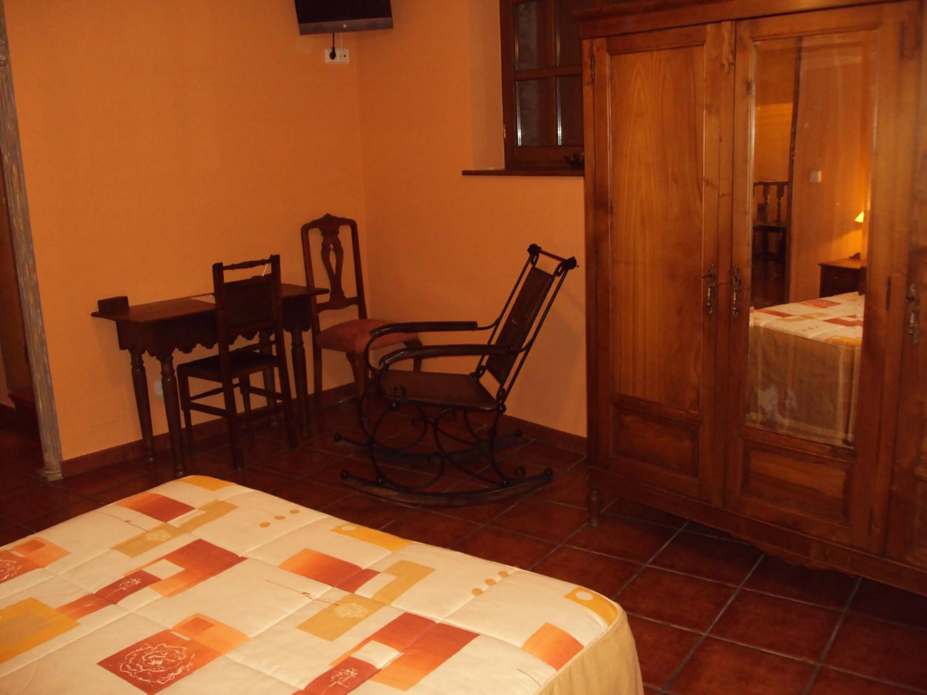 Seating area in Hotel Rural Valle de Ancares