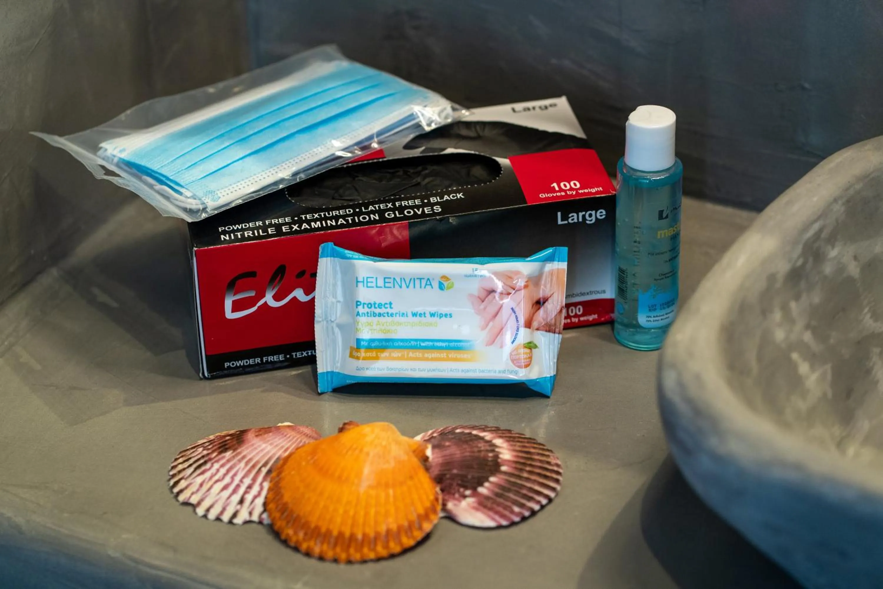 Area and facilities in Beach Houses Santorini