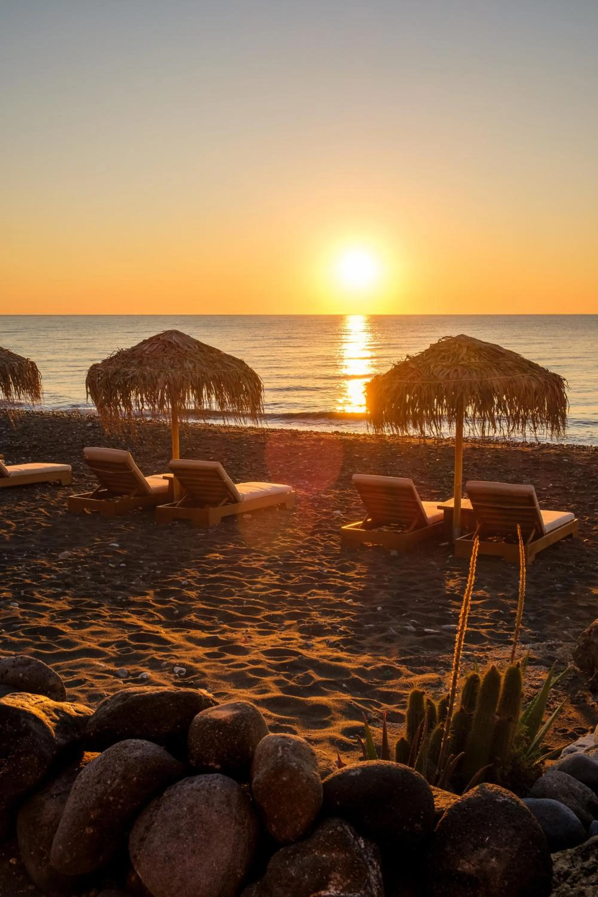 Natural landscape in Beach Houses Santorini