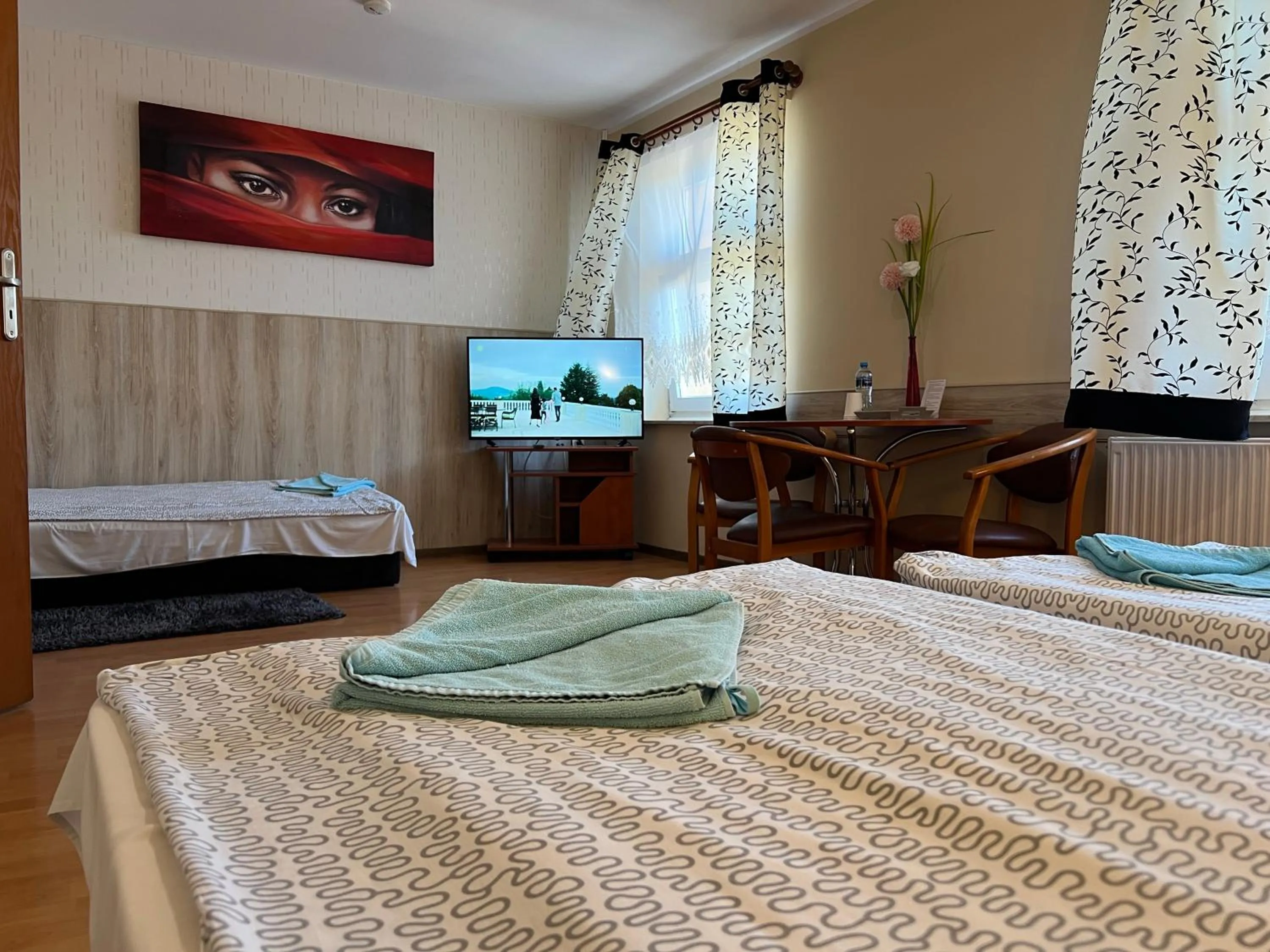 Photo of the whole room, Bed in Zajazd Grodzki