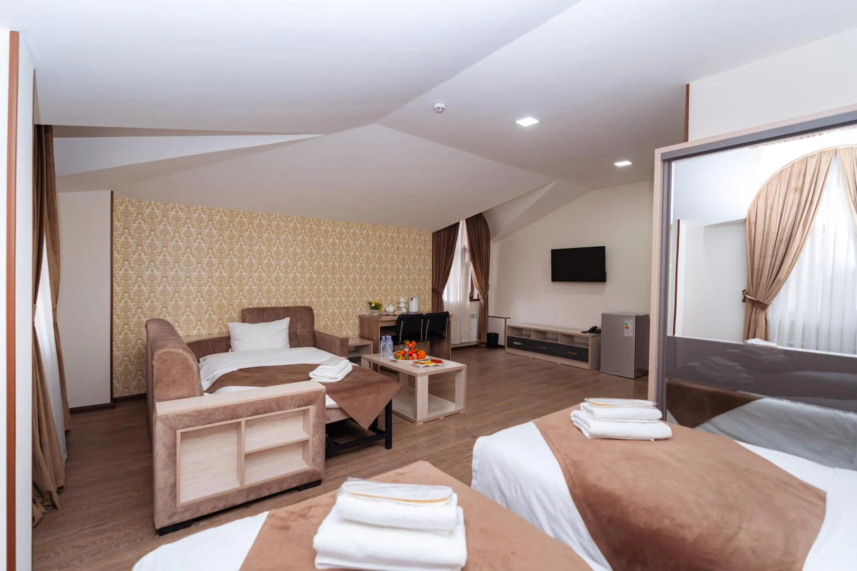 Photo of the whole room, Bed in Diamond Hotel Tashkent