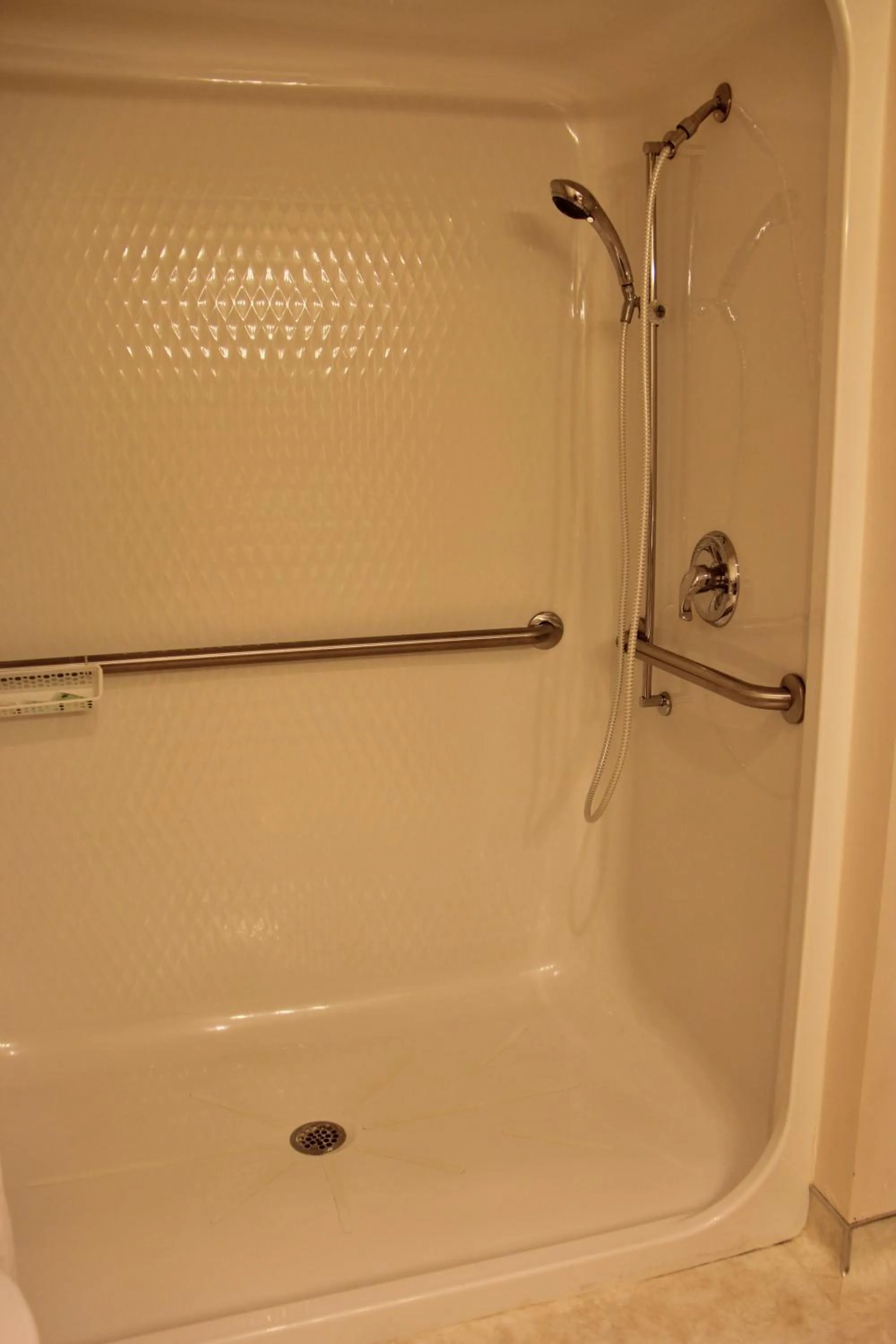 Shower in Homestead Inn and Suites