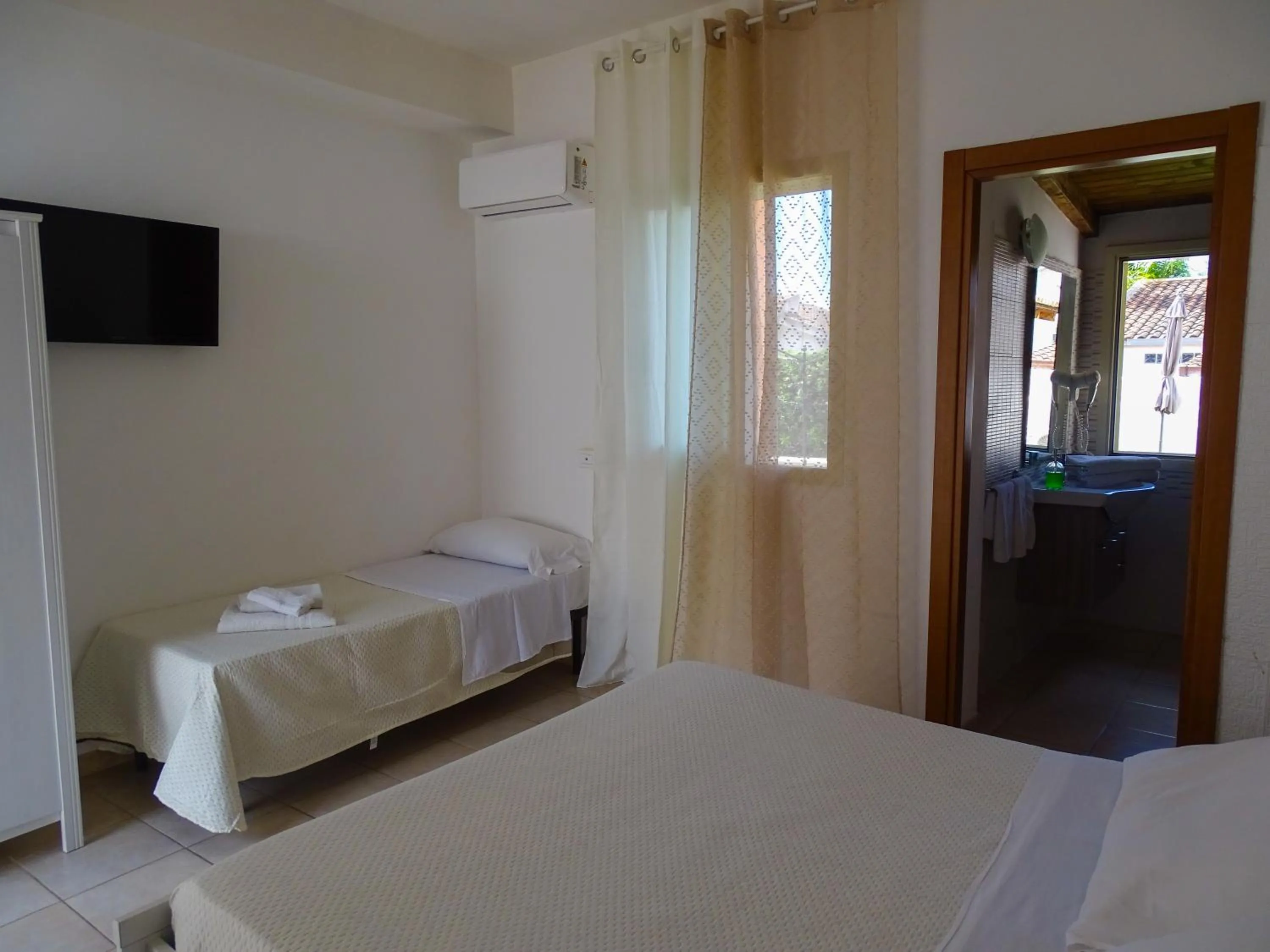 Photo of the whole room, Bed in B&B Villa Matari