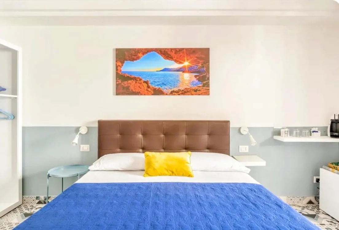 Bed in GaVi Sorrento