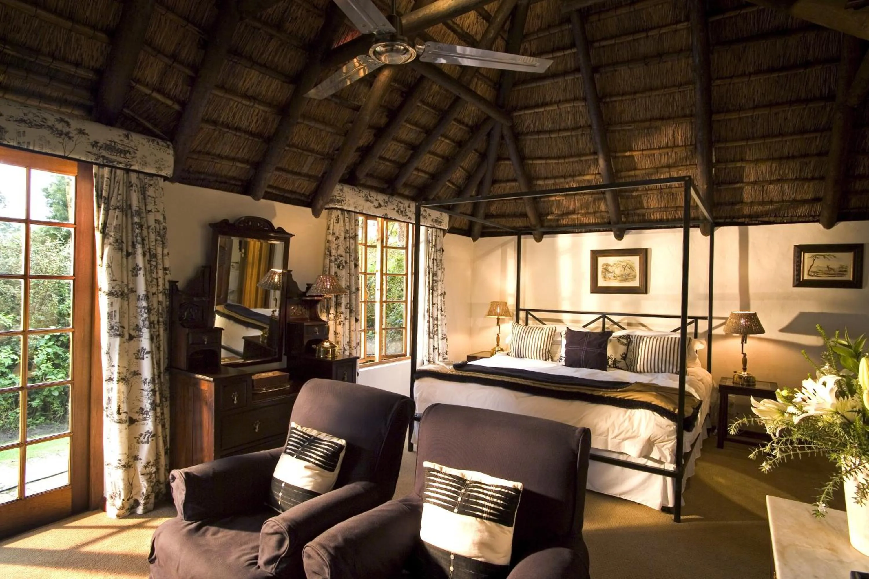 Bedroom, Bed in Hunter's Country House