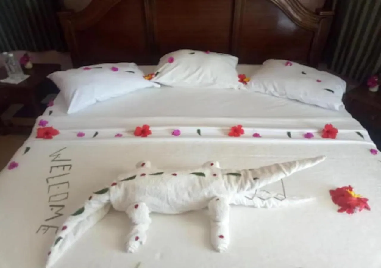 Bedroom, Bed in Watamu Adventist Beach Resort