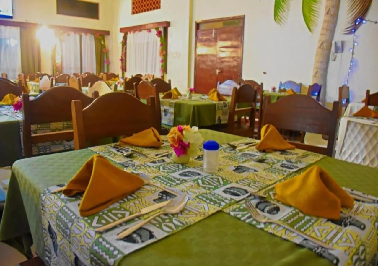 Restaurant/places to eat in Watamu Adventist Beach Resort