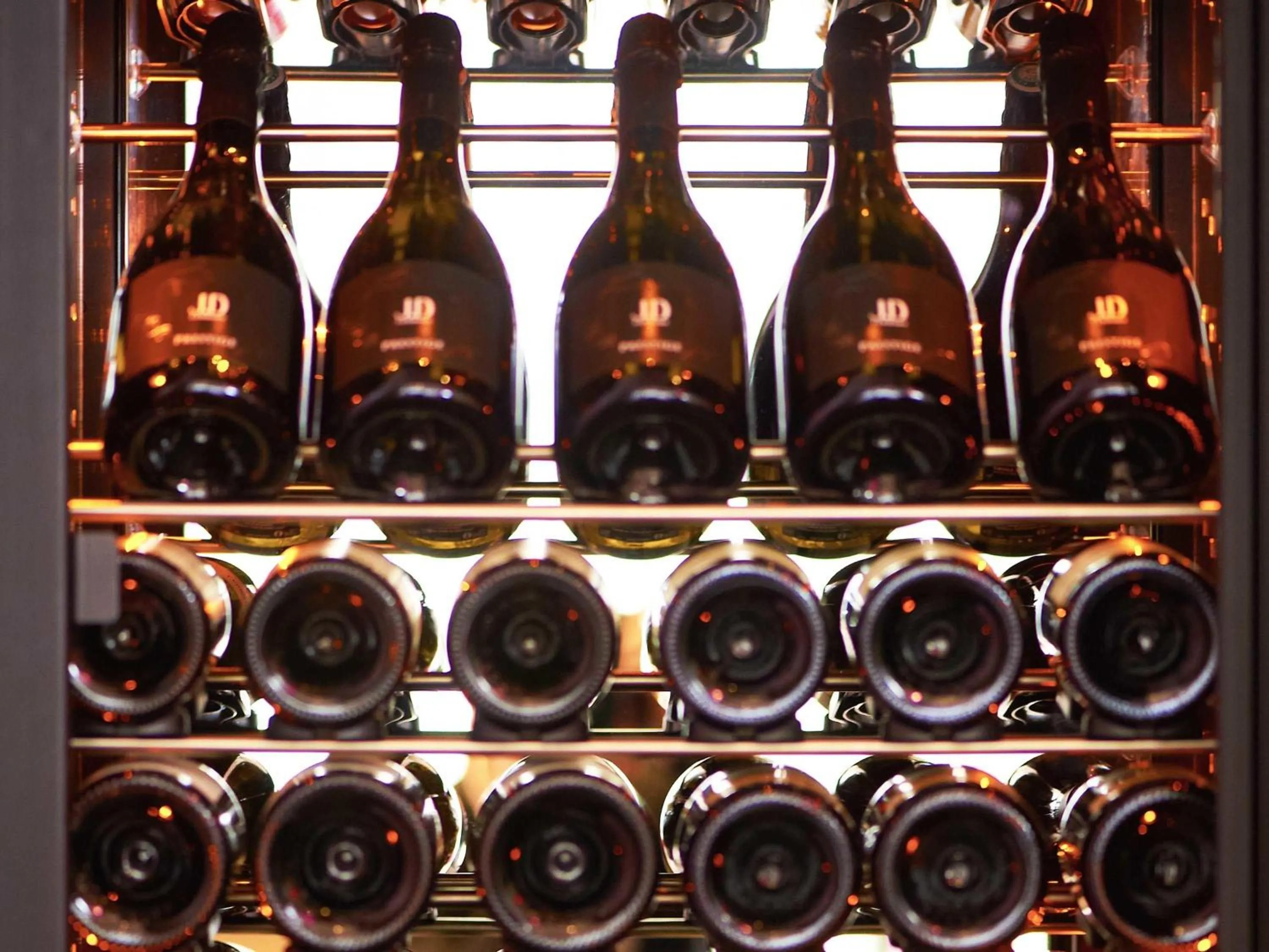 Lounge or bar in Mercure Cholet Centre