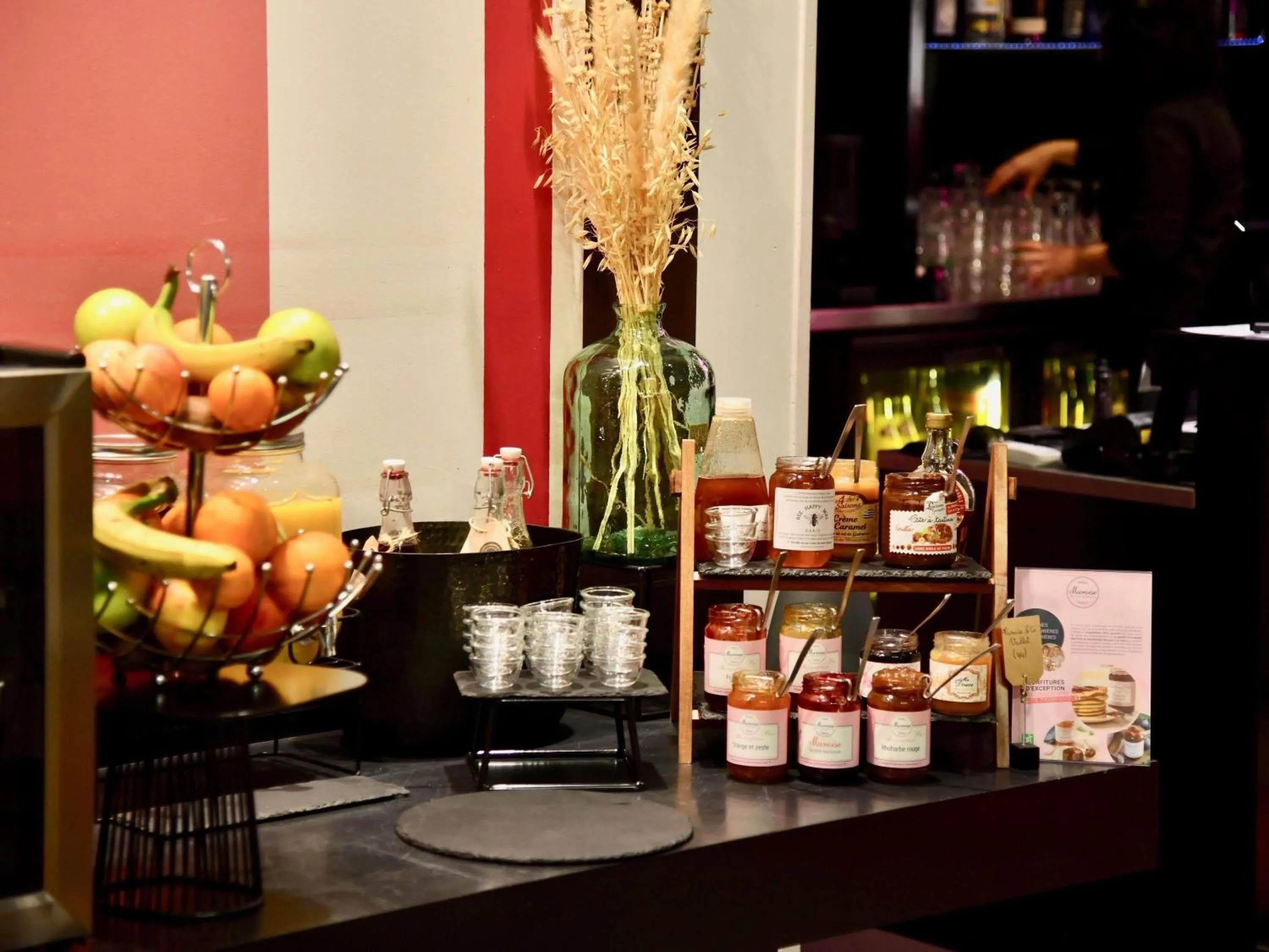 Breakfast in Mercure Cholet Centre