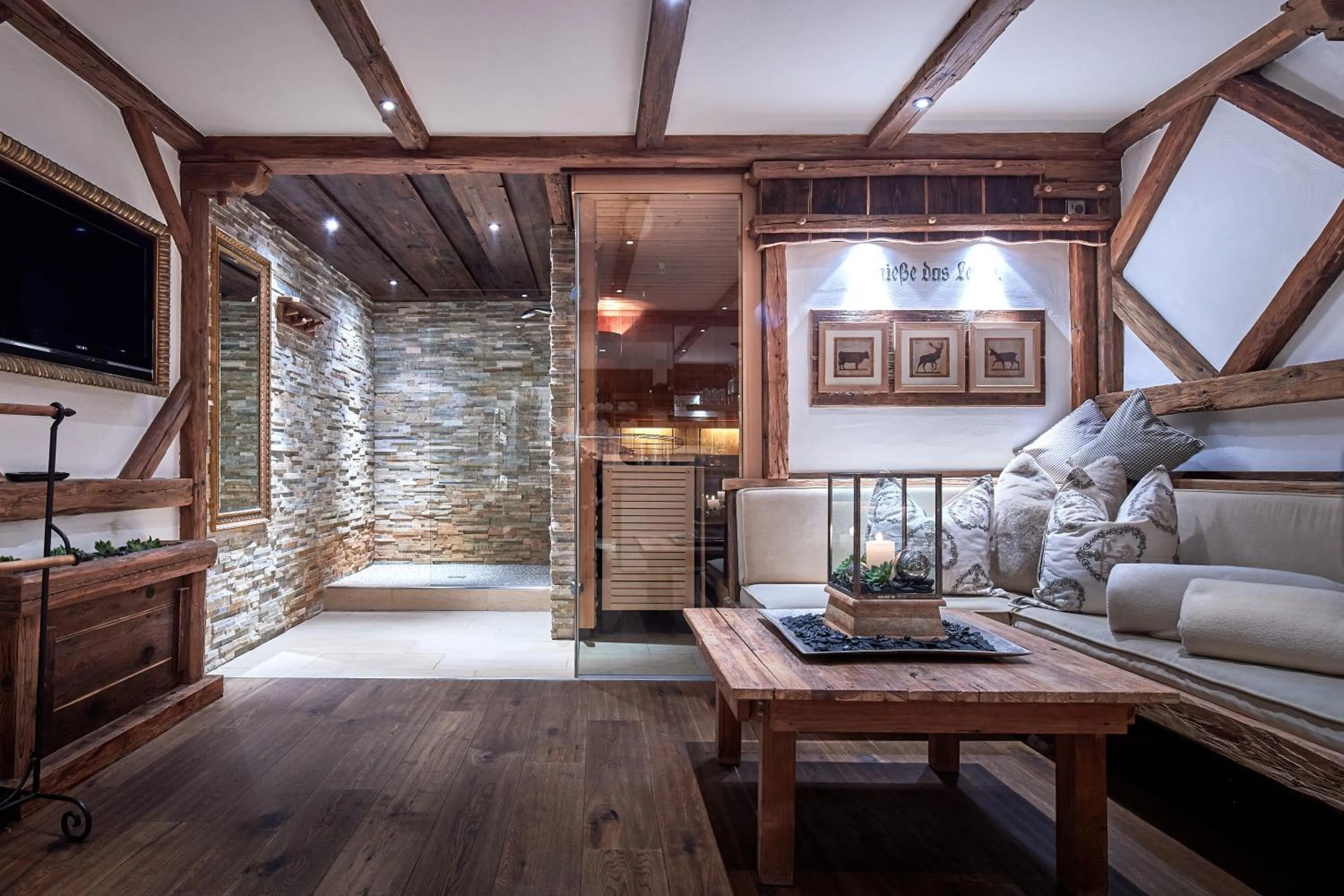 Seating area, Bed in Rainerhof