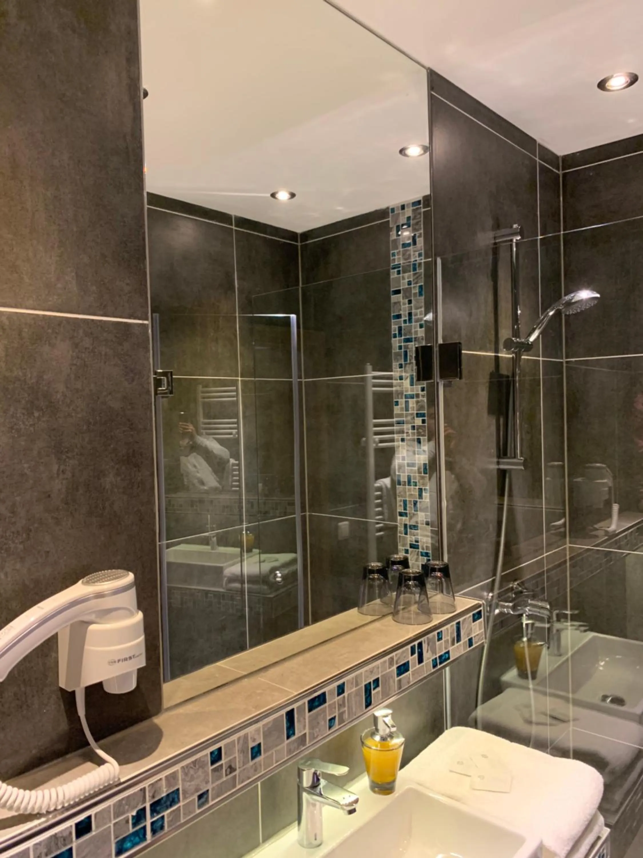 Bathroom in Hotel Dias