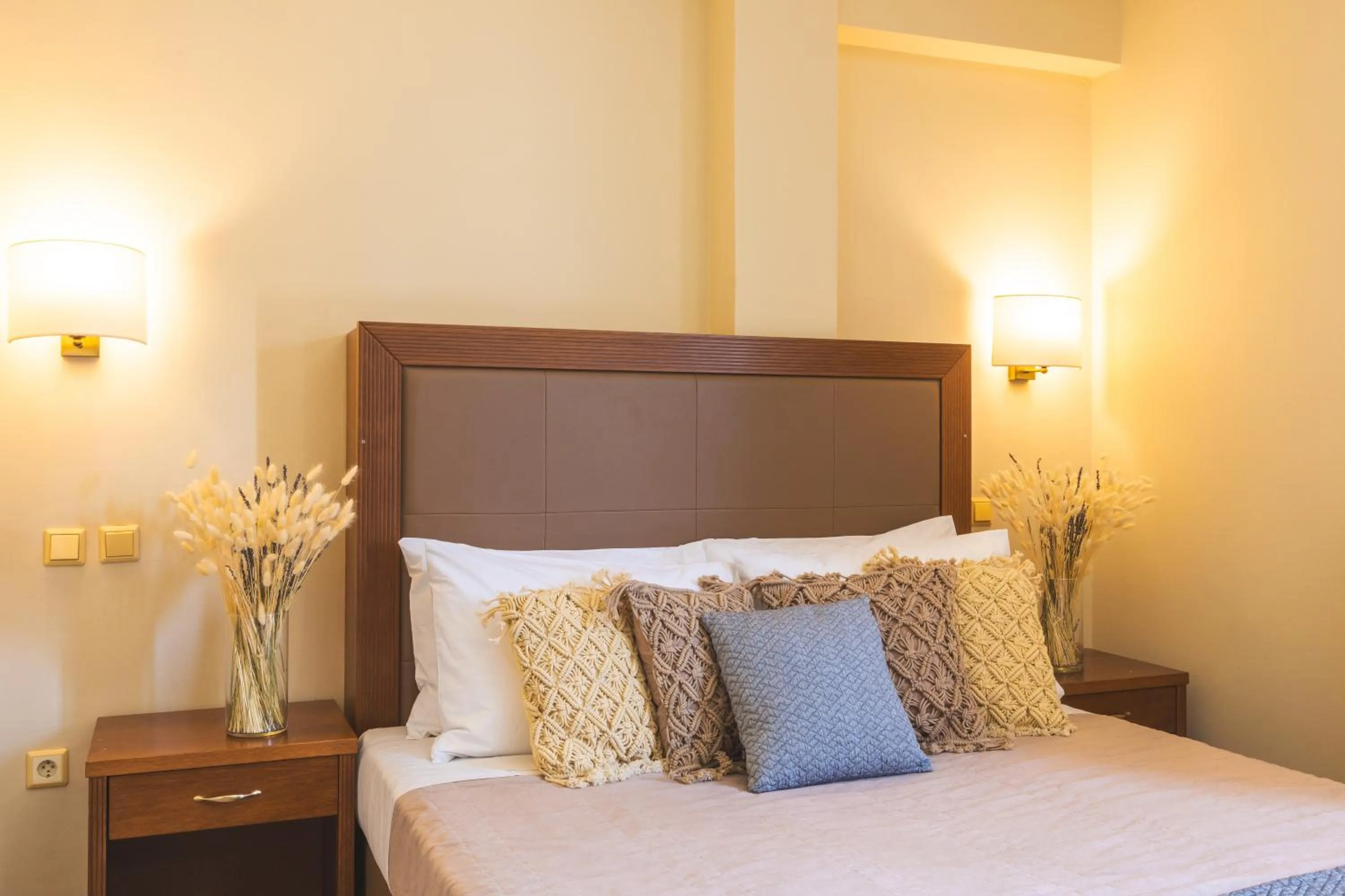 Property building, Bed in Hotel Marina