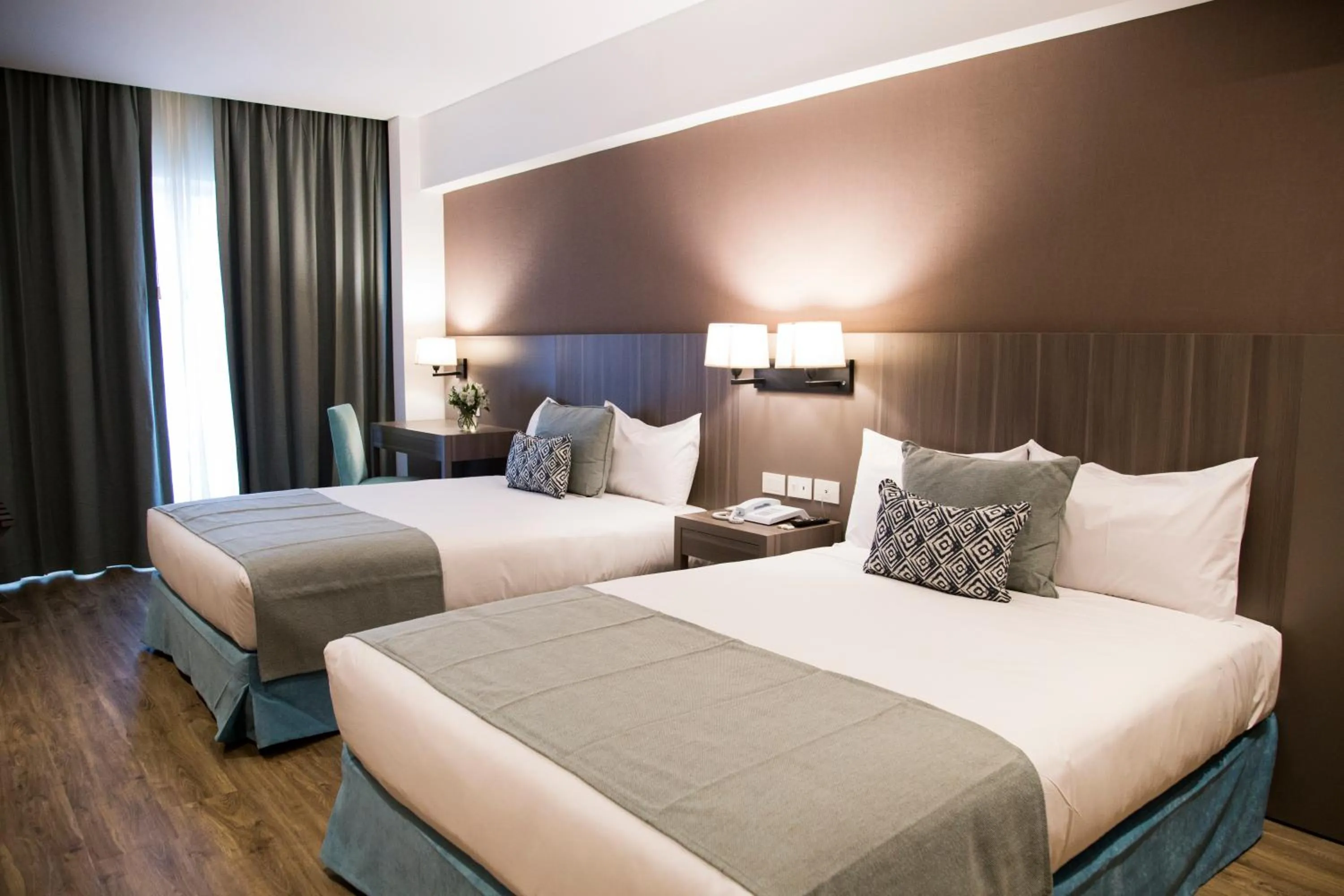 Photo of the whole room, Bed in Hotel Land Plaza La Plata