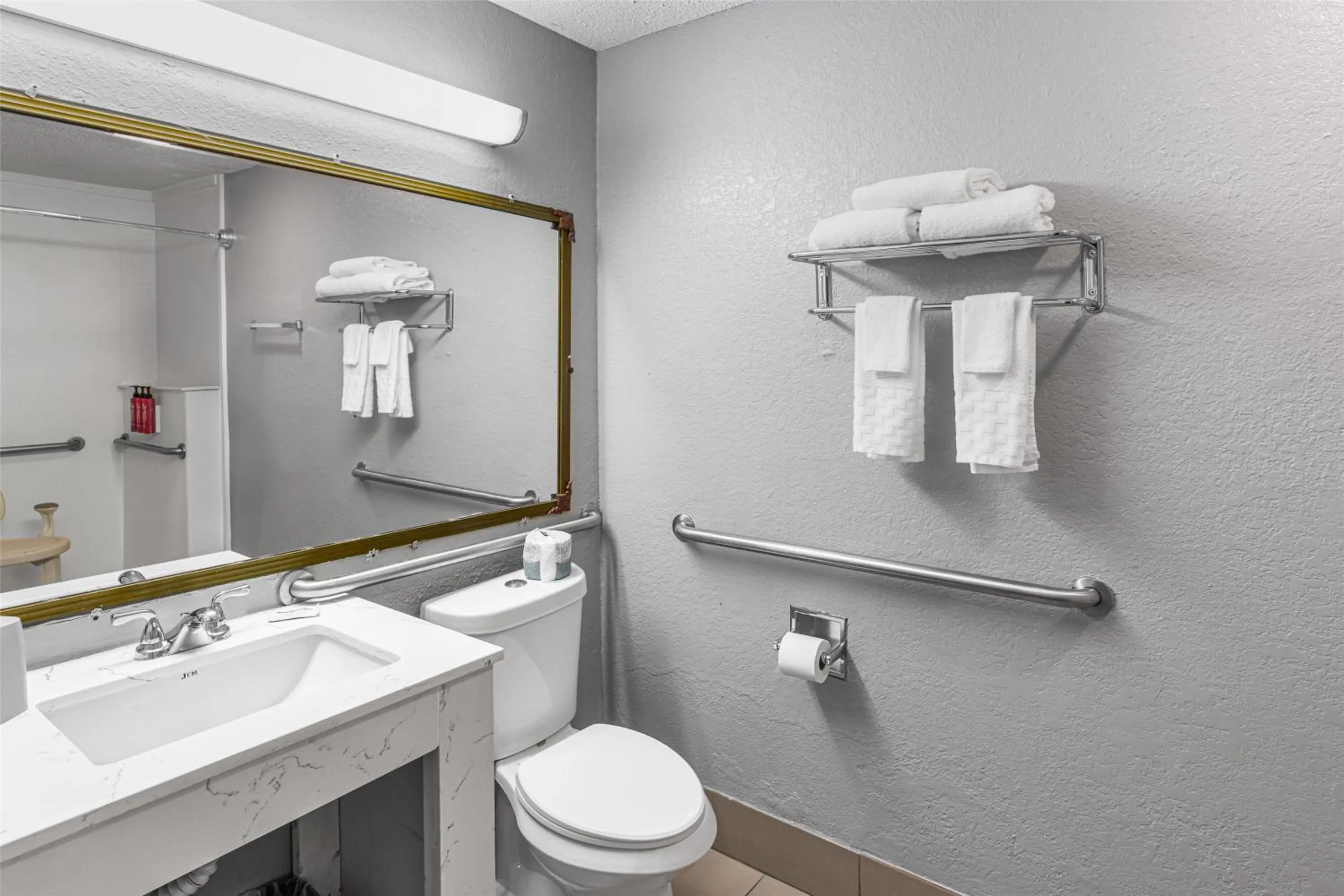 Bathroom in SureStay Hotel by Best Western Helen Downtown