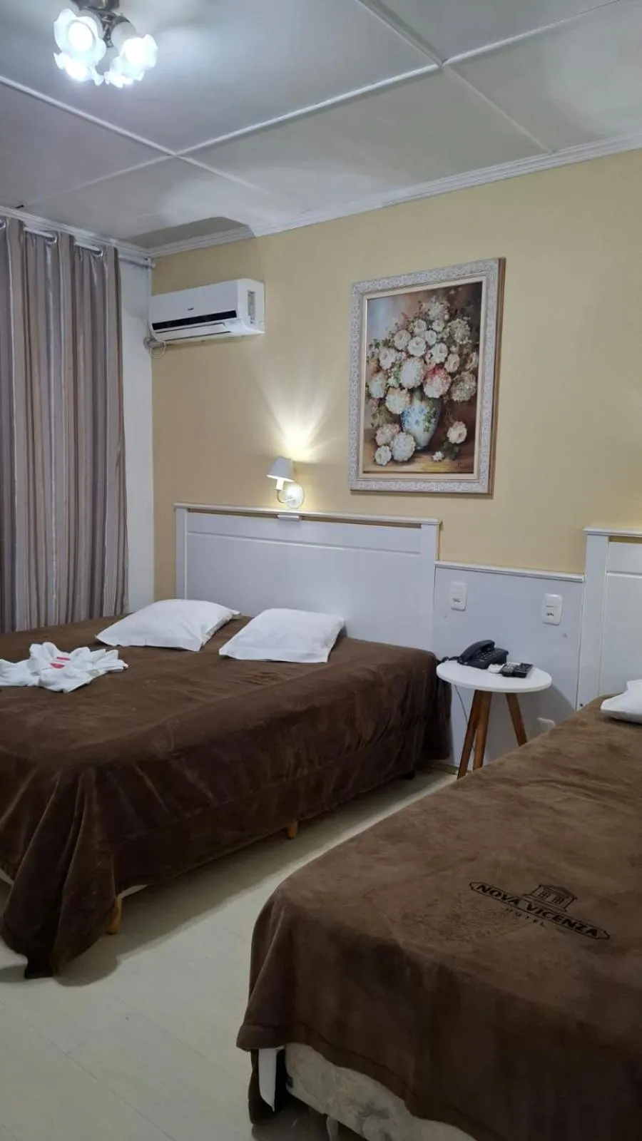 Bed in Nova Vicenza Hotel