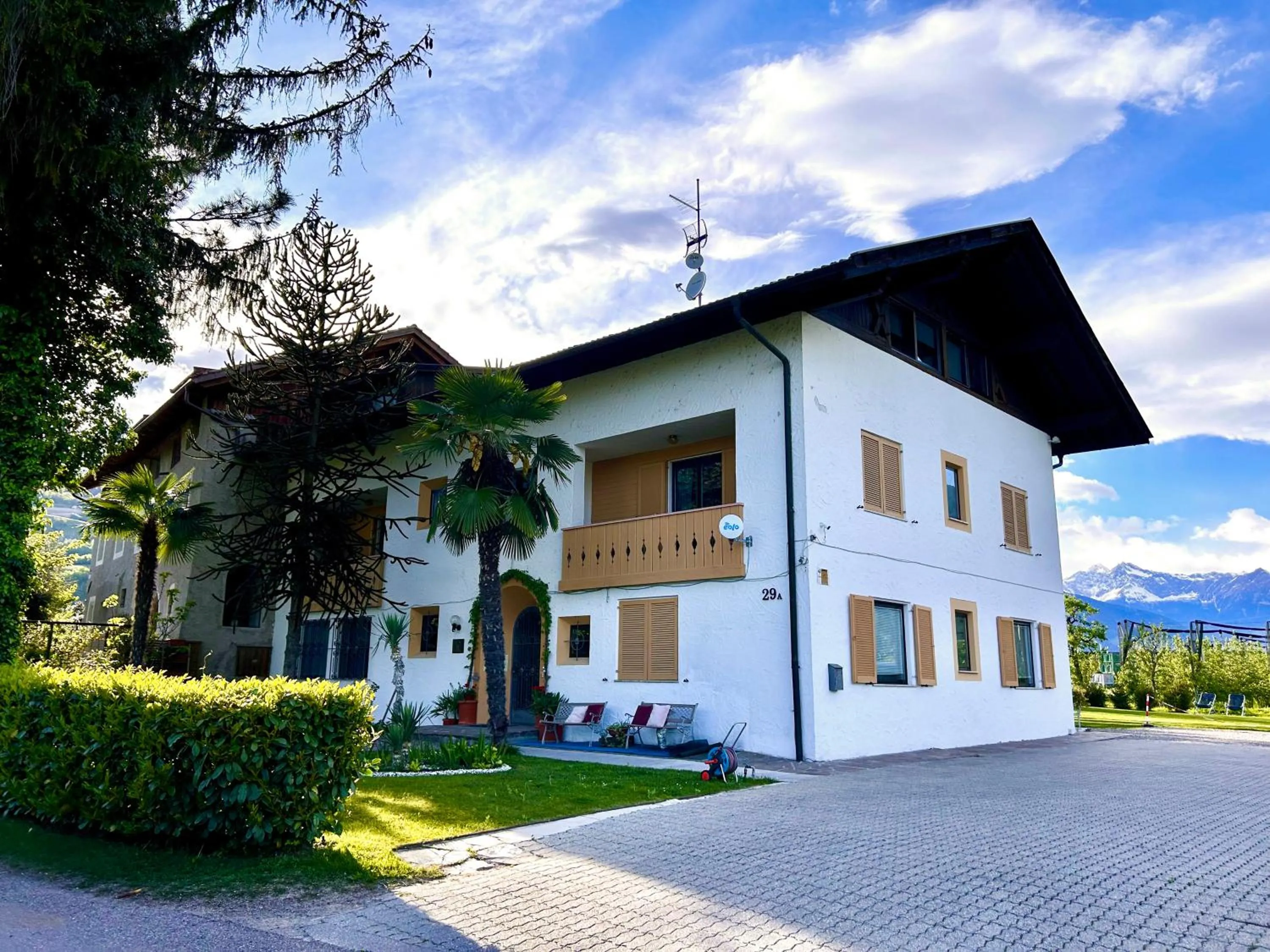 Property building in St. Vigilhof