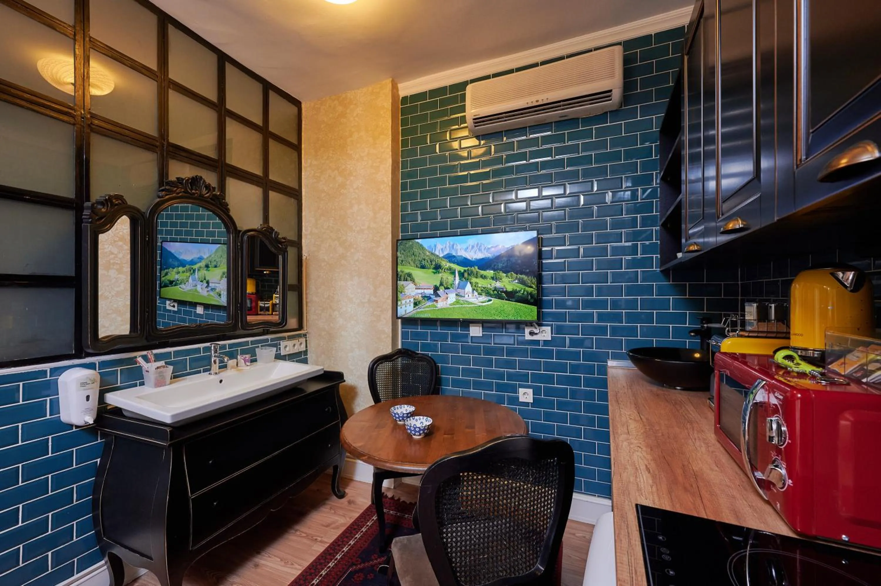 TV and multimedia in Faik Pasha Hotels Special Category Beyoglu Istanbul