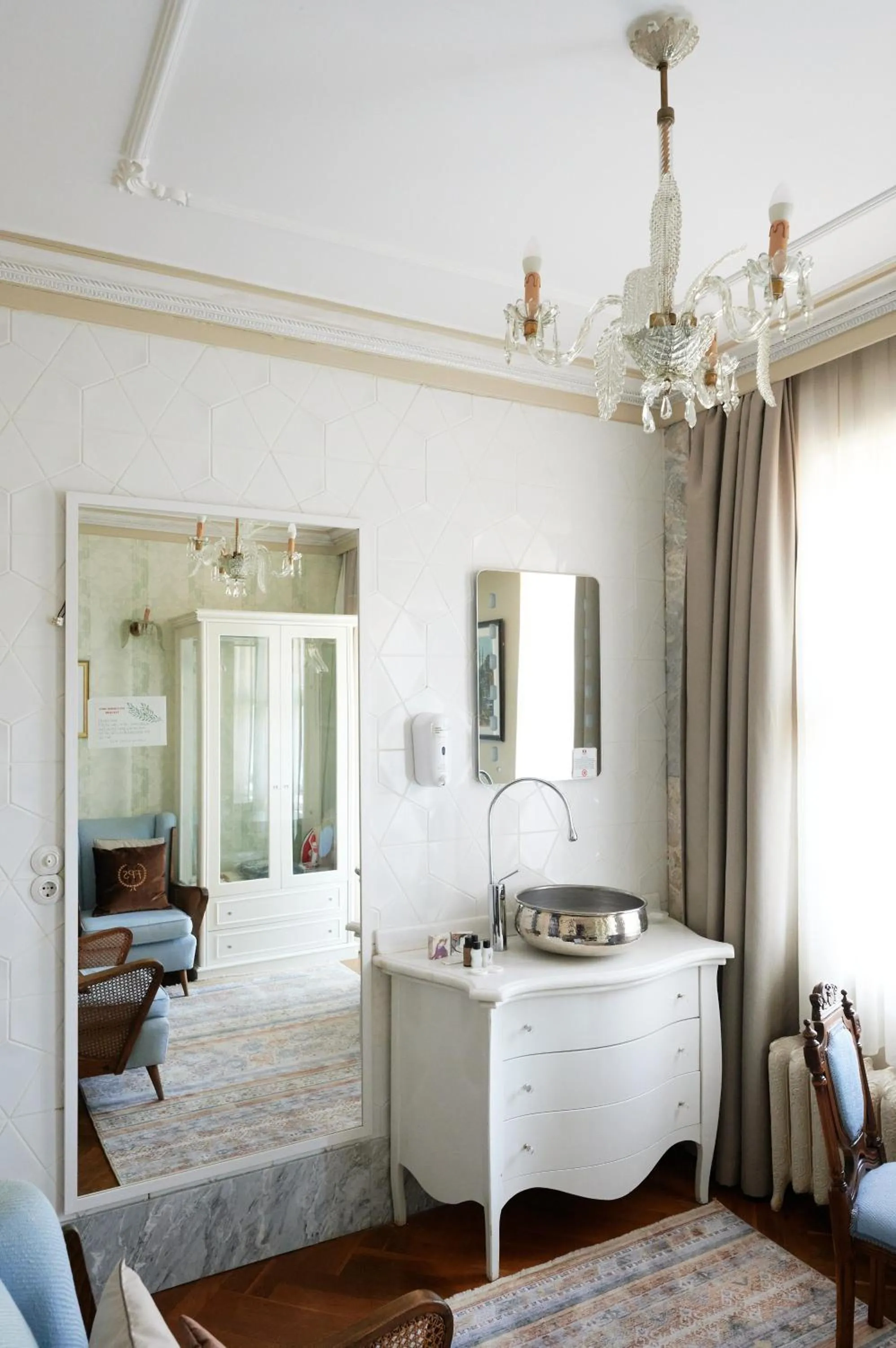 Massage, Bed in Faik Pasha Hotels Special Category Beyoglu Istanbul