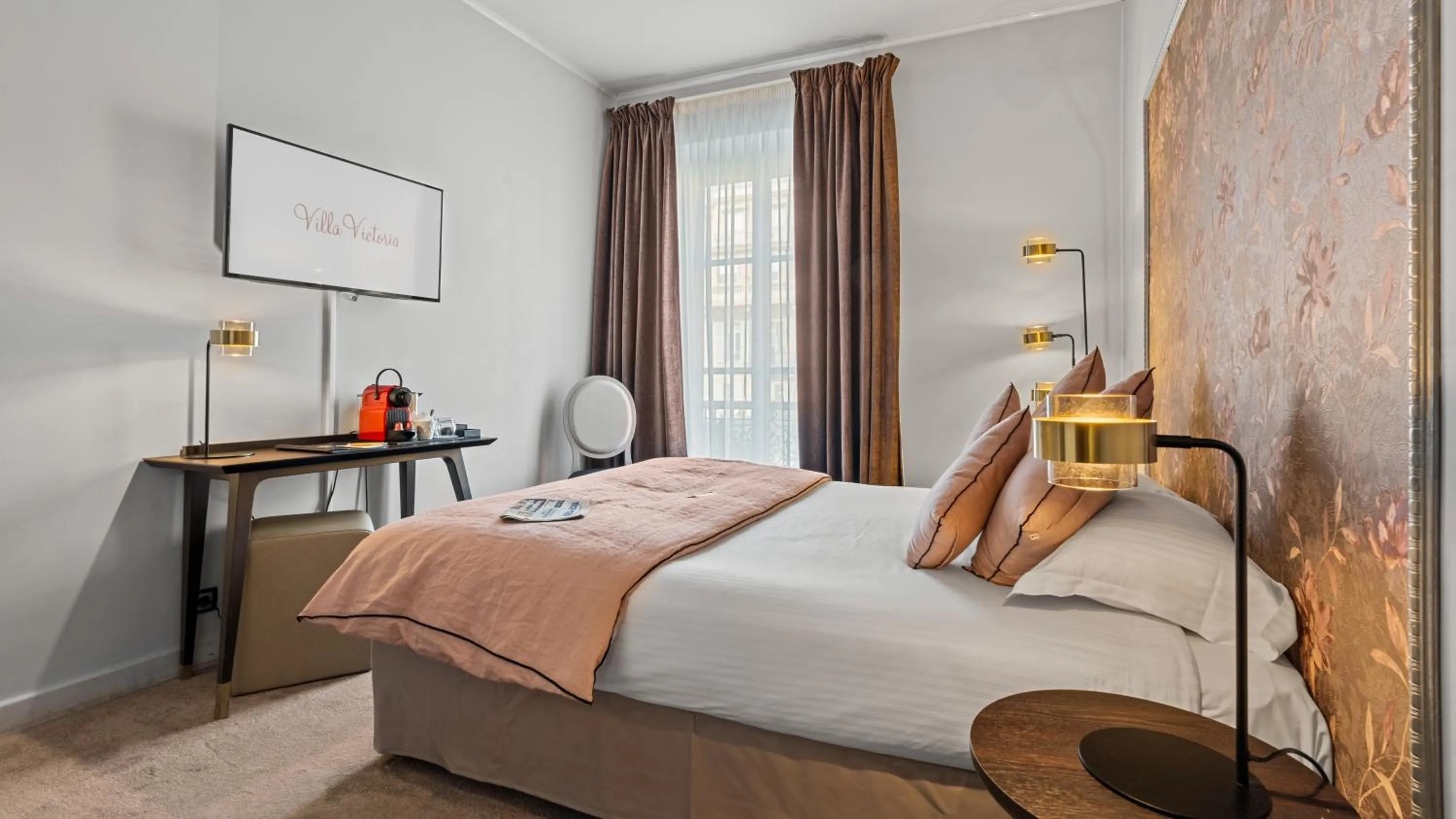 Bedroom, Bed in Hotel Villa Victoria