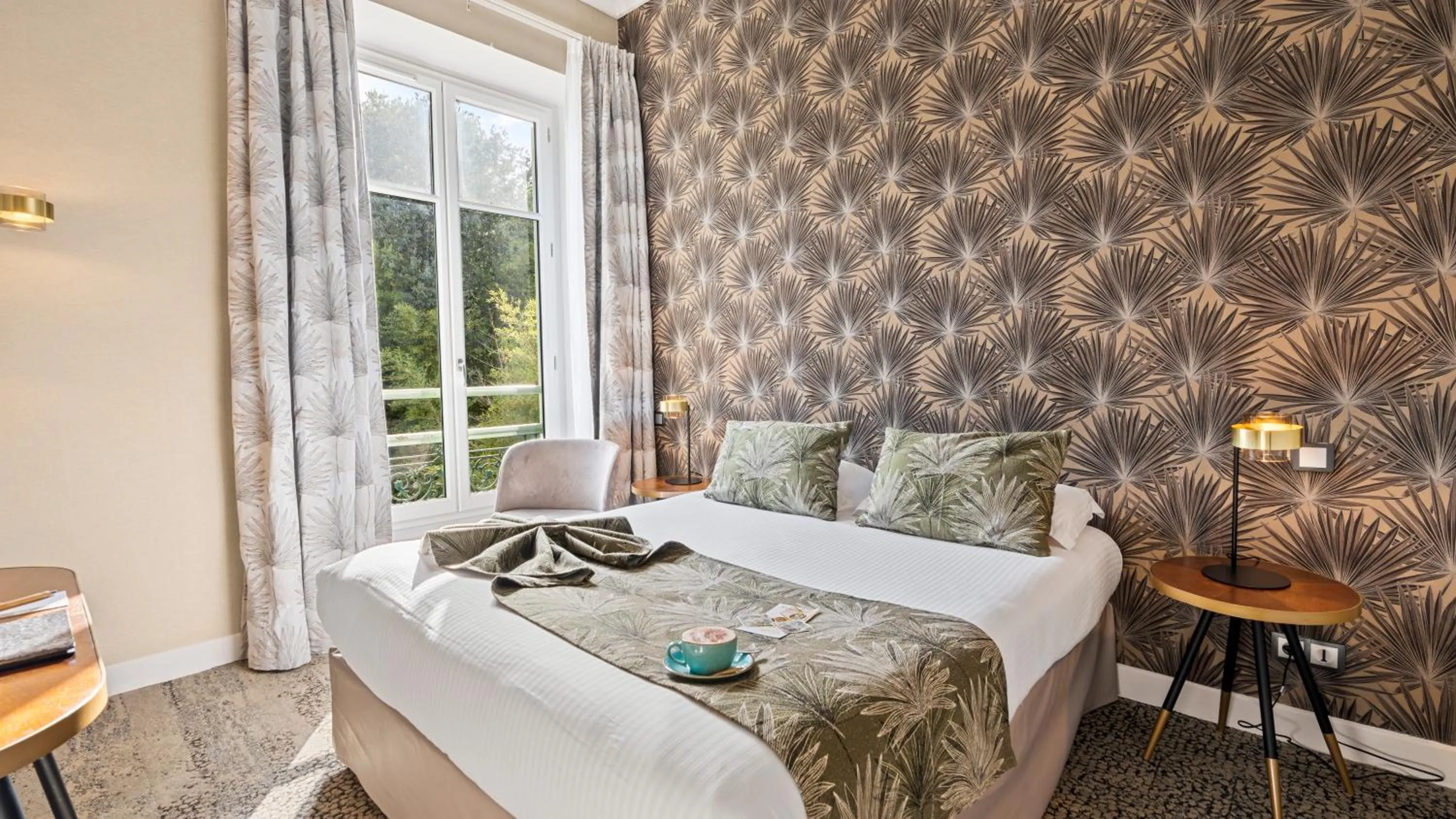 Bedroom, Bed in Hotel Villa Victoria