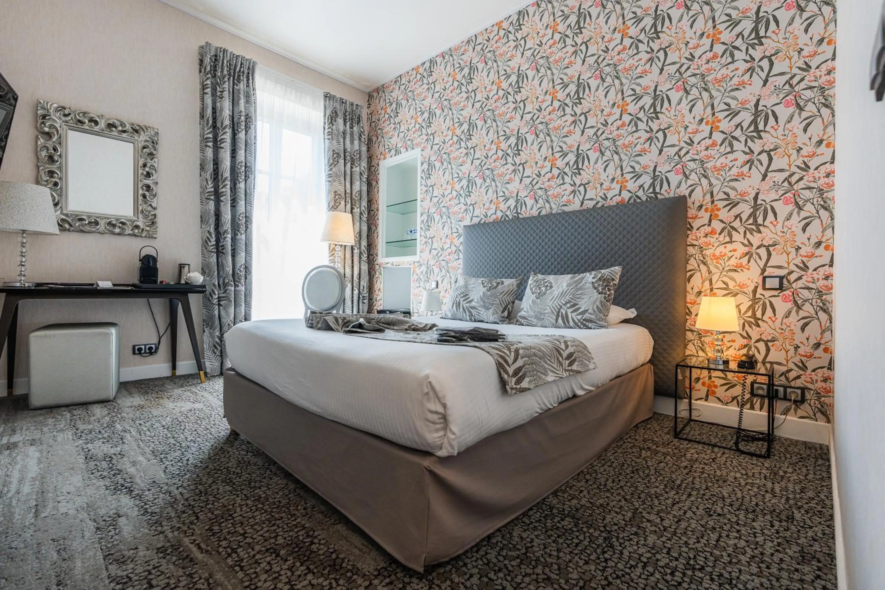 Bedroom, Bed in Hotel Villa Victoria