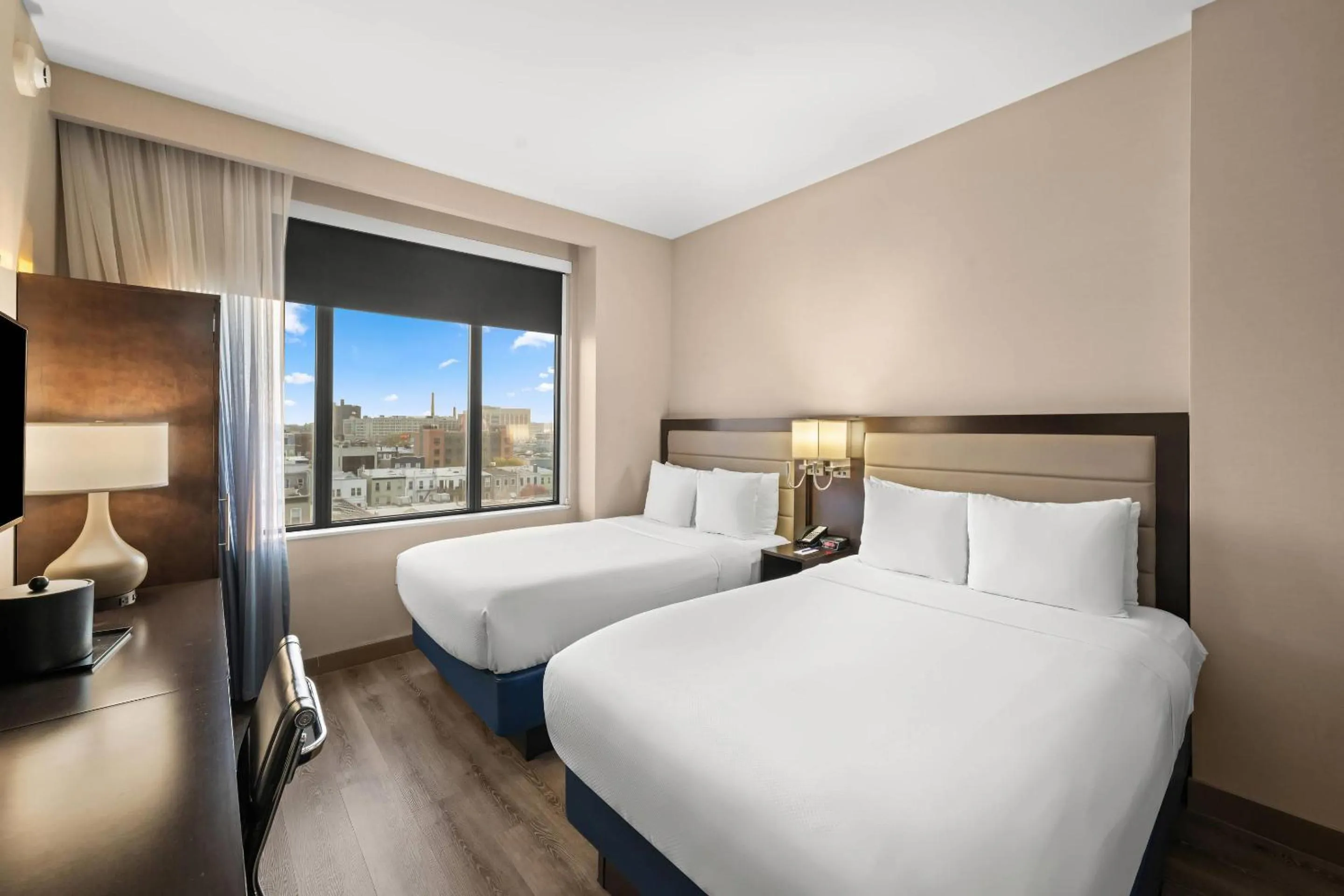 Bedroom, Bed in Comfort Inn Prospect Park-Brooklyn