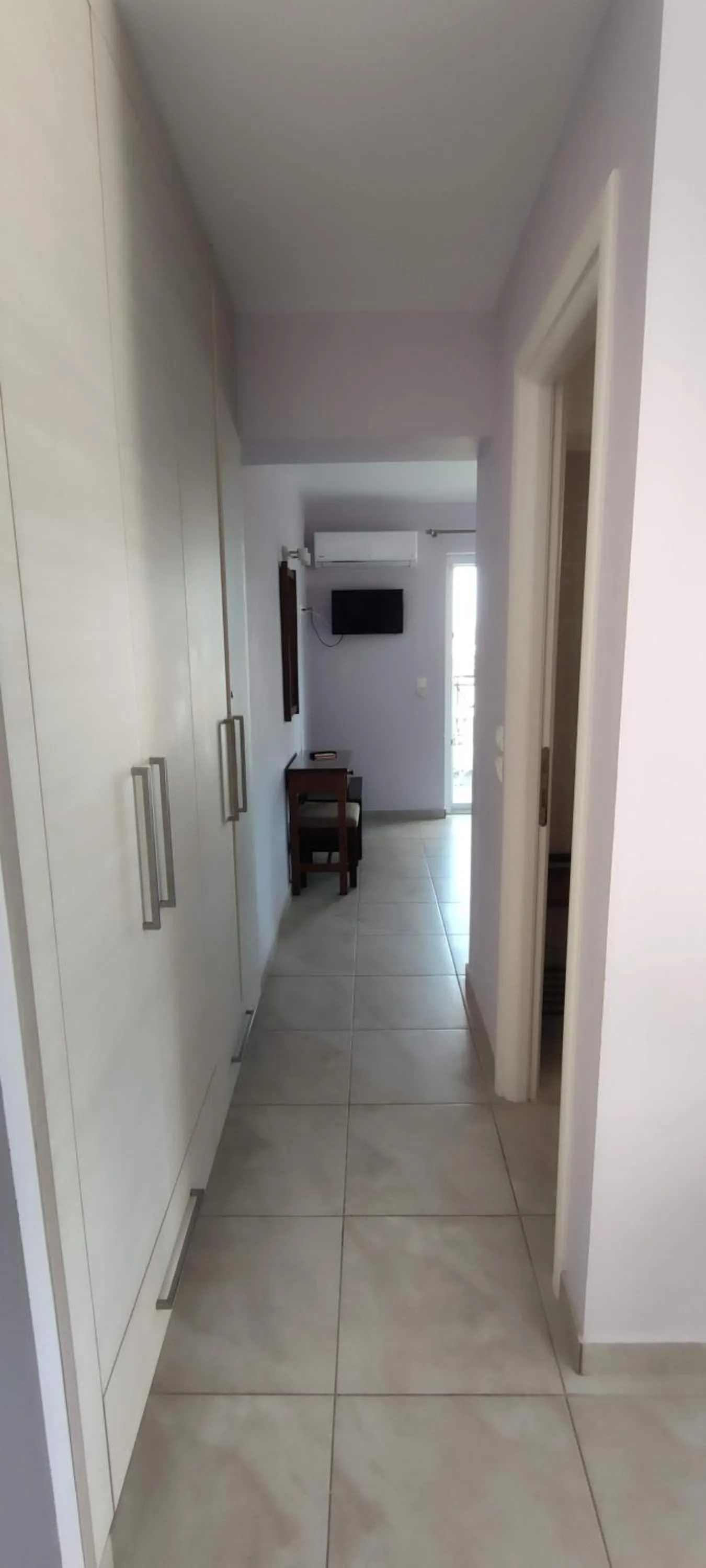 wardrobe in Anna Studio and Apartments