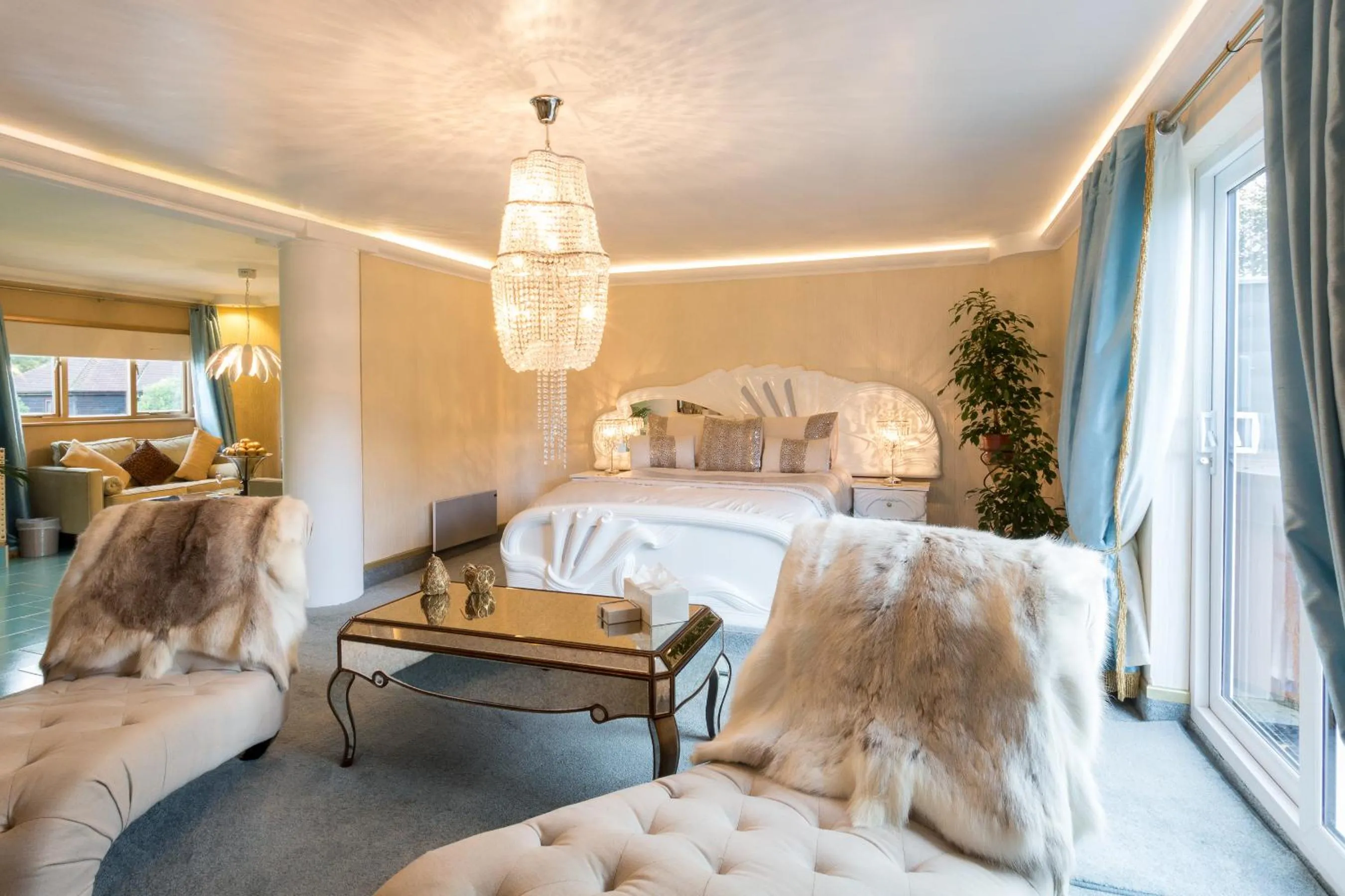 Bedroom, Bed in Who'd A Thought It