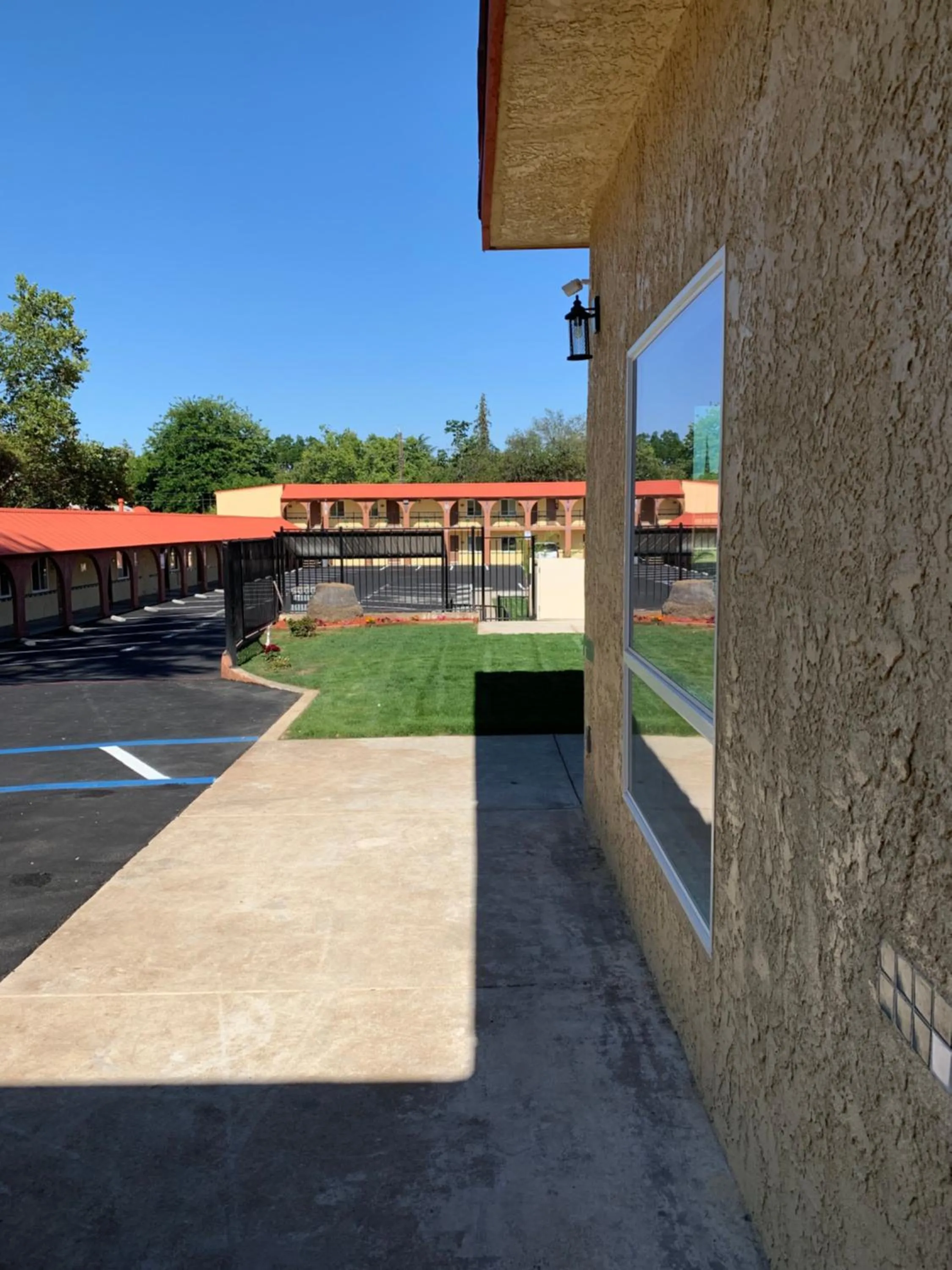 The Greens Hotel on Stockton