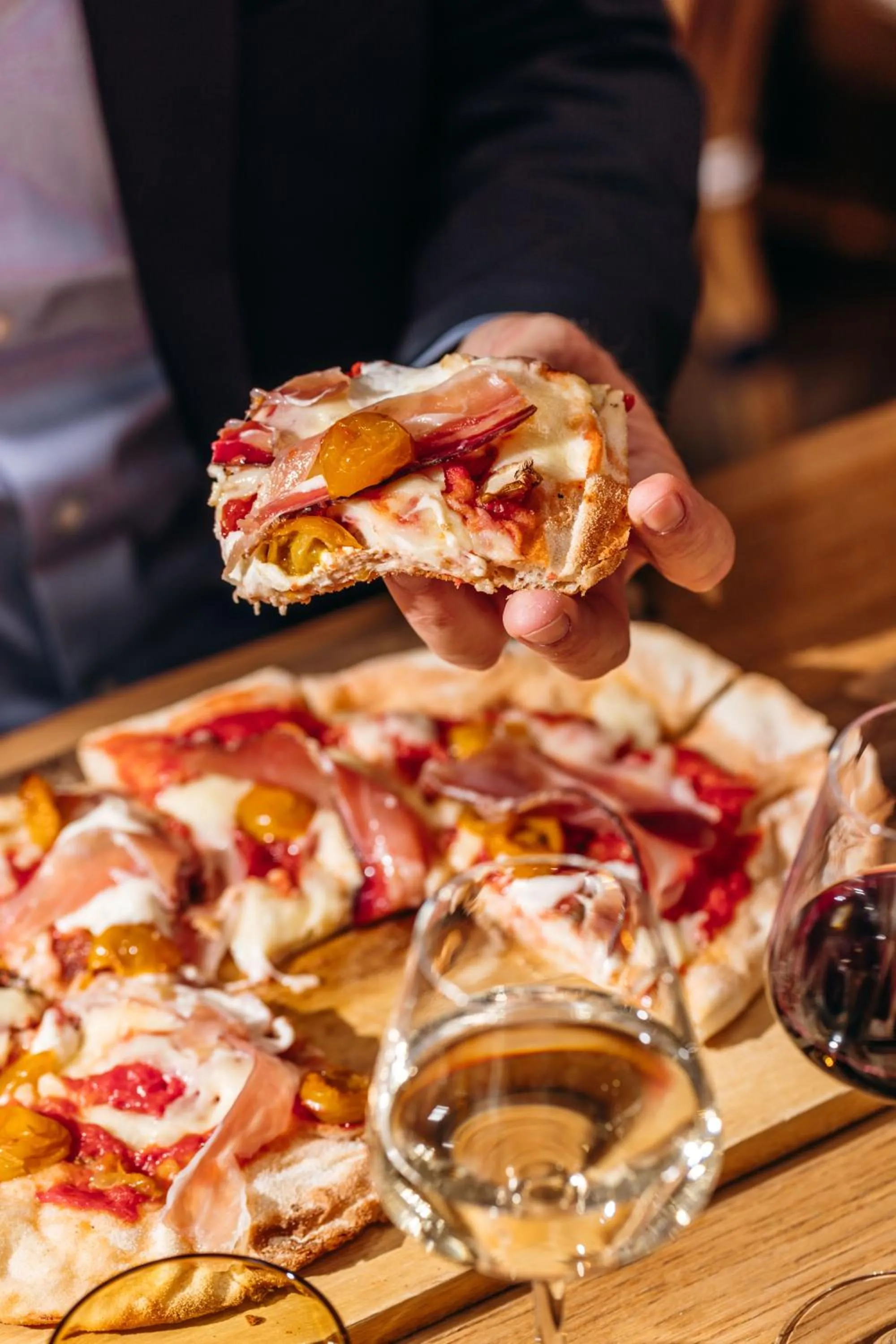 Restaurant/places to eat in PLEY Hotel