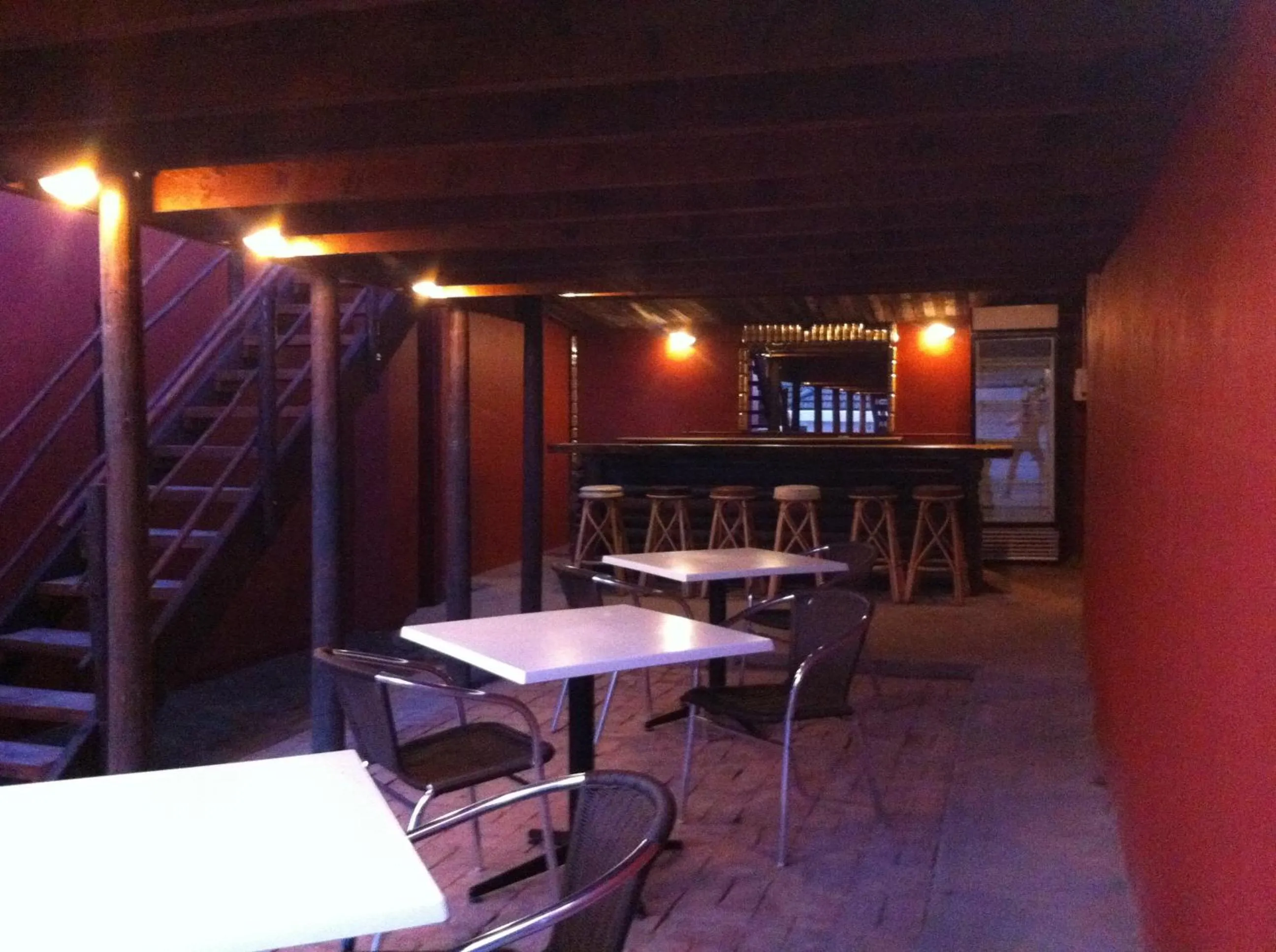 Lounge or bar in Mountain View Eco Lodge Montagu