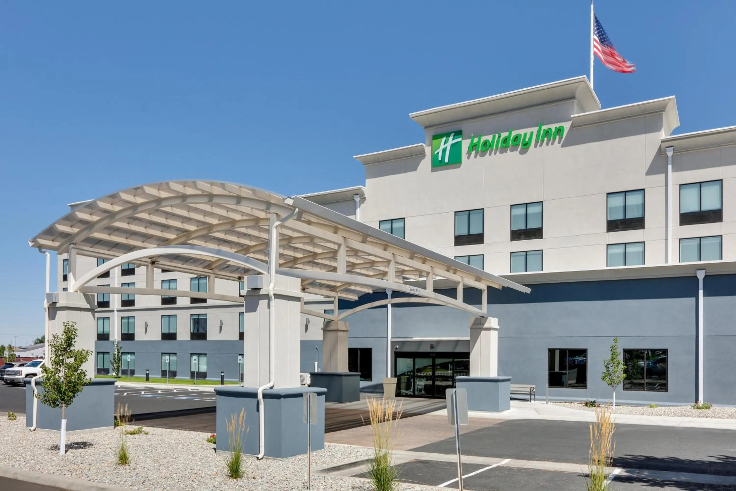Property building in Holiday Inn Twin Falls by IHG