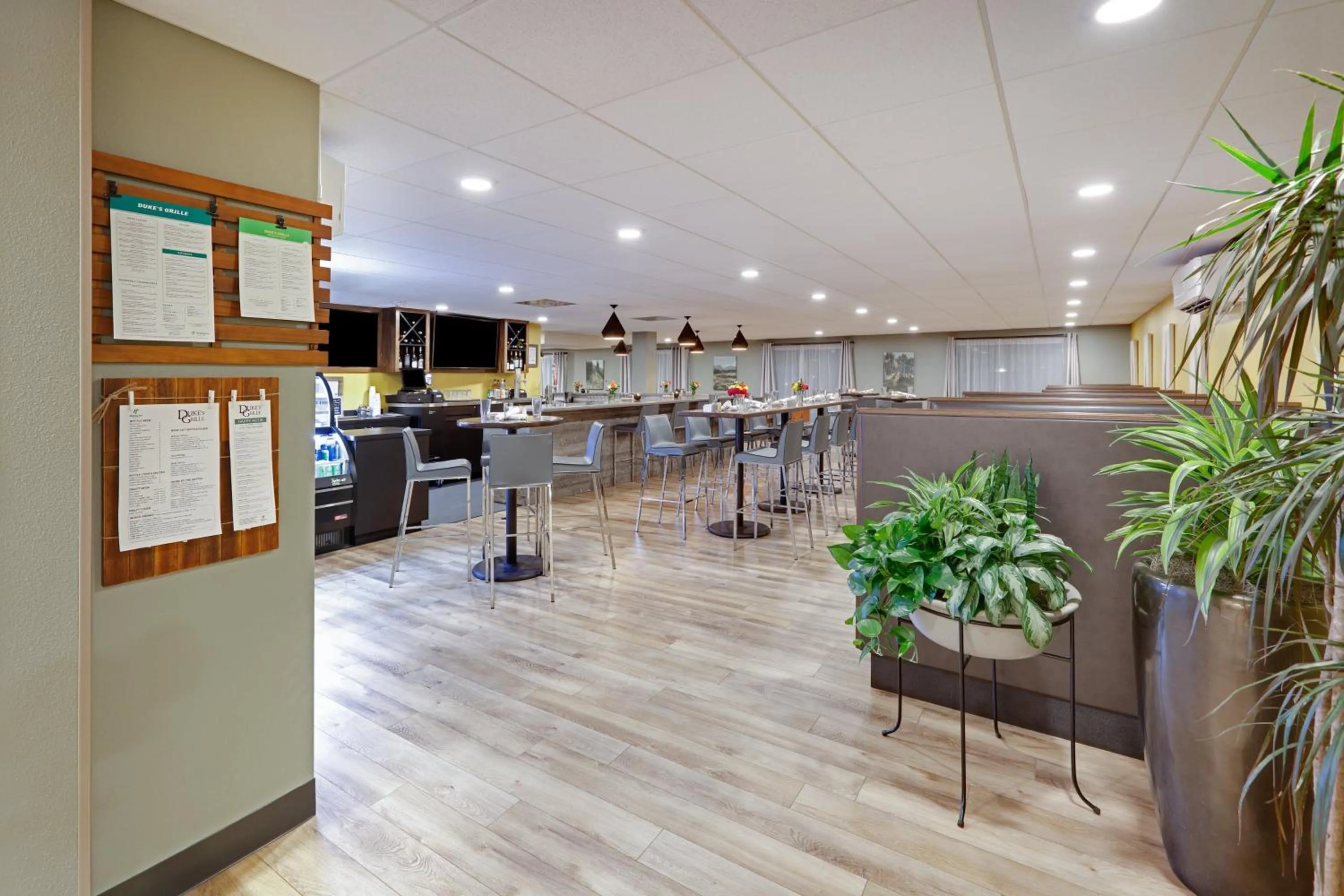 Restaurant/places to eat in Holiday Inn Twin Falls by IHG