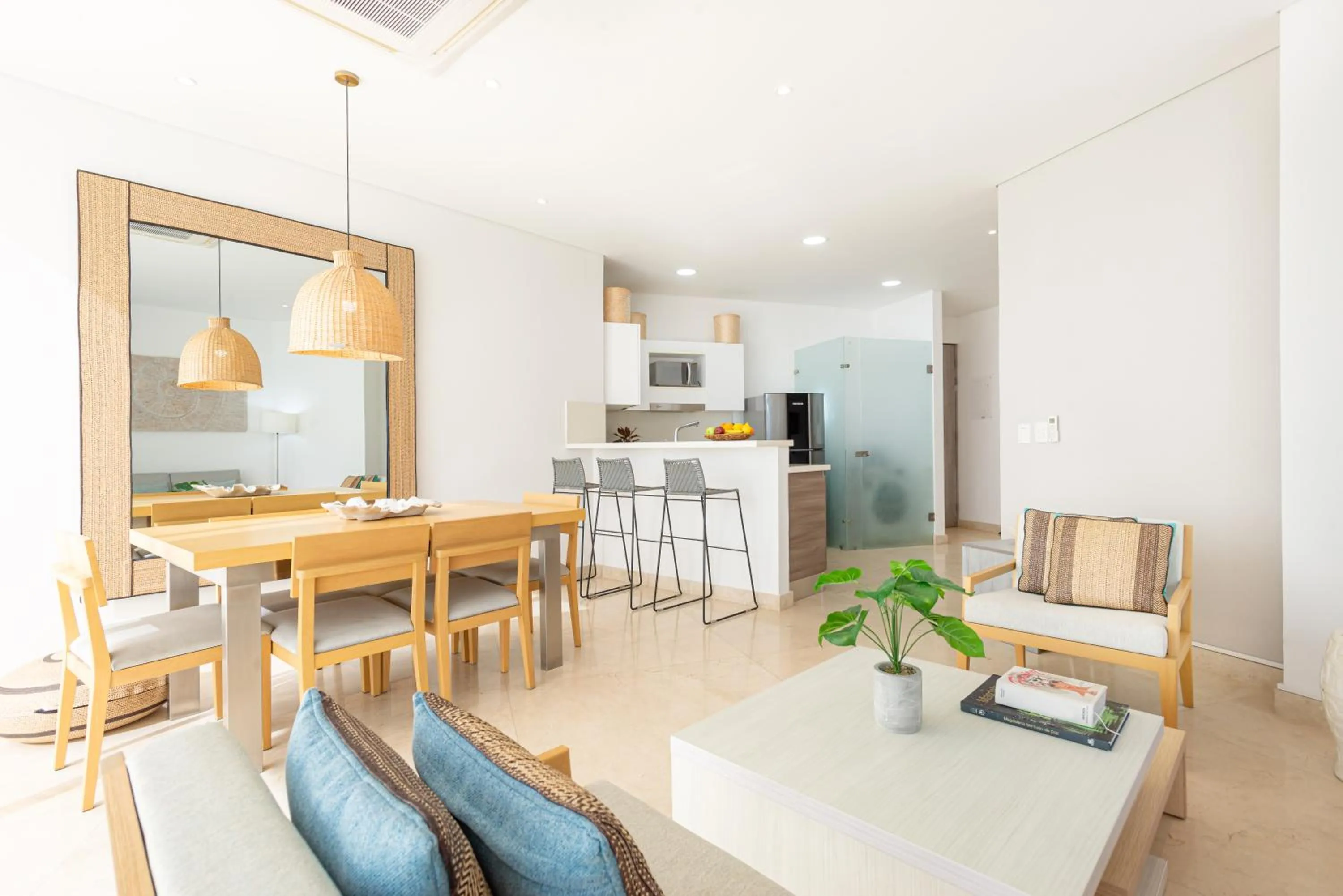 Kitchen or kitchenette in Grand Marina Suites Santa Marta