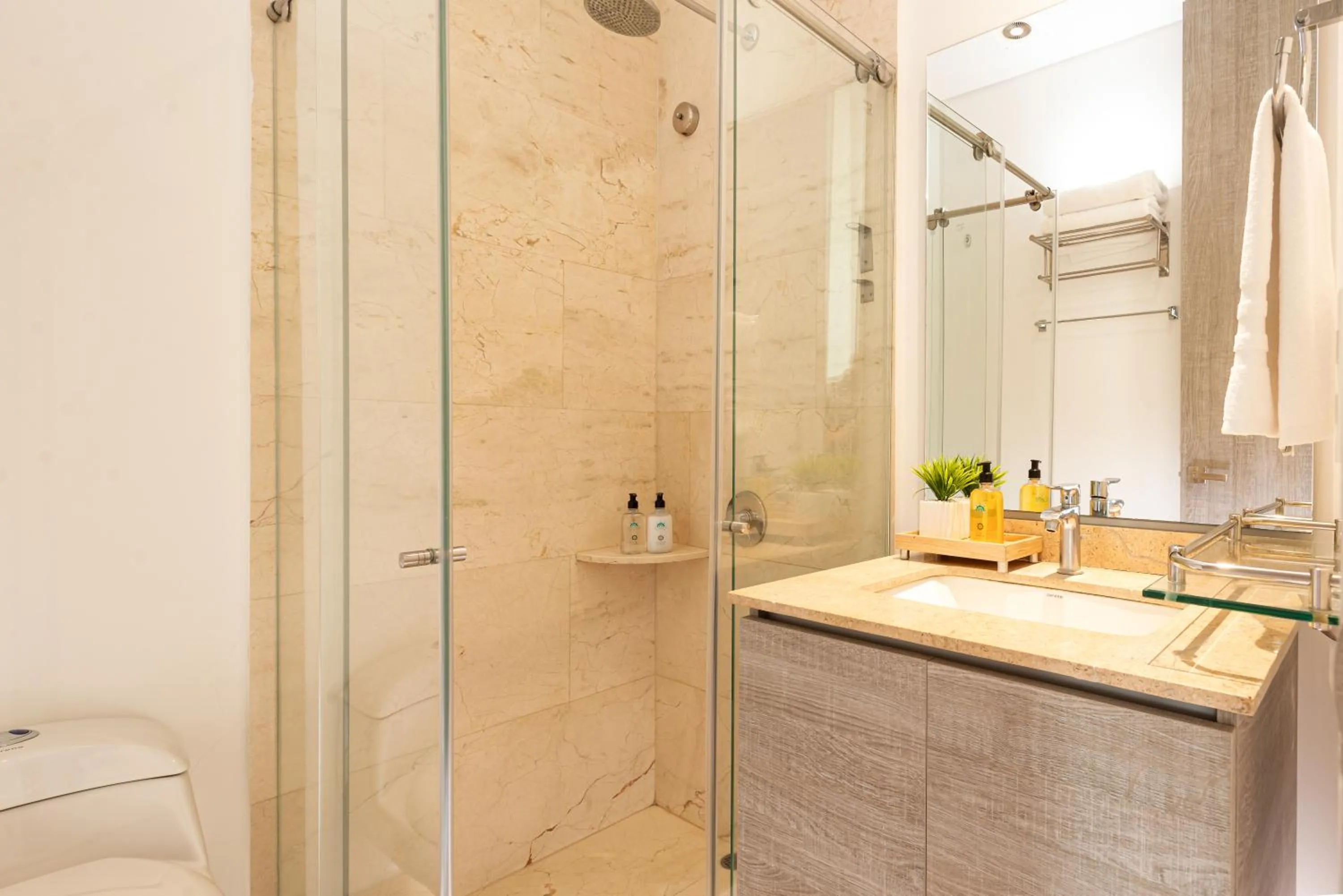 Shower in Grand Marina Suites Santa Marta