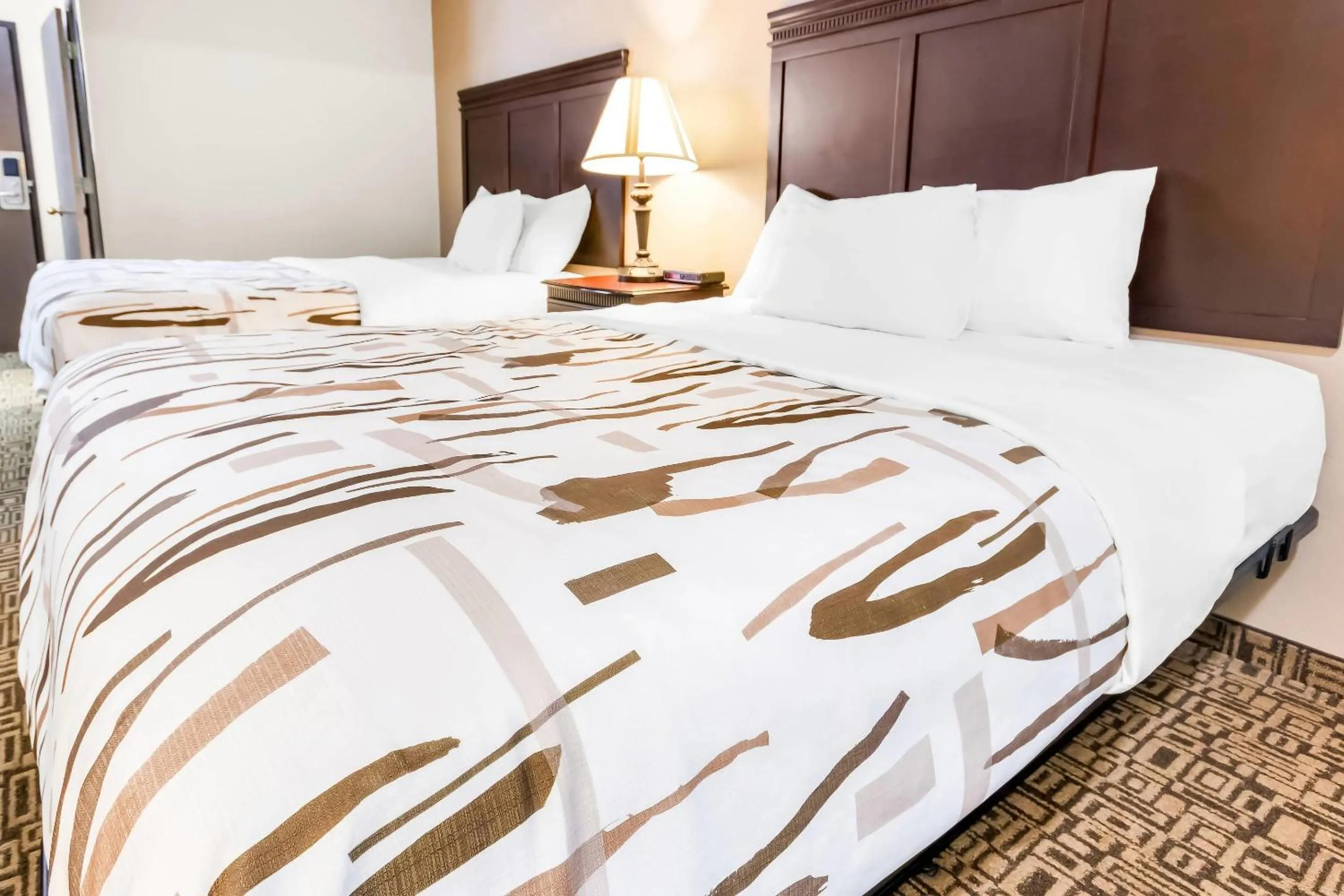 Bedroom, Bed in Rodeway Inn Helena