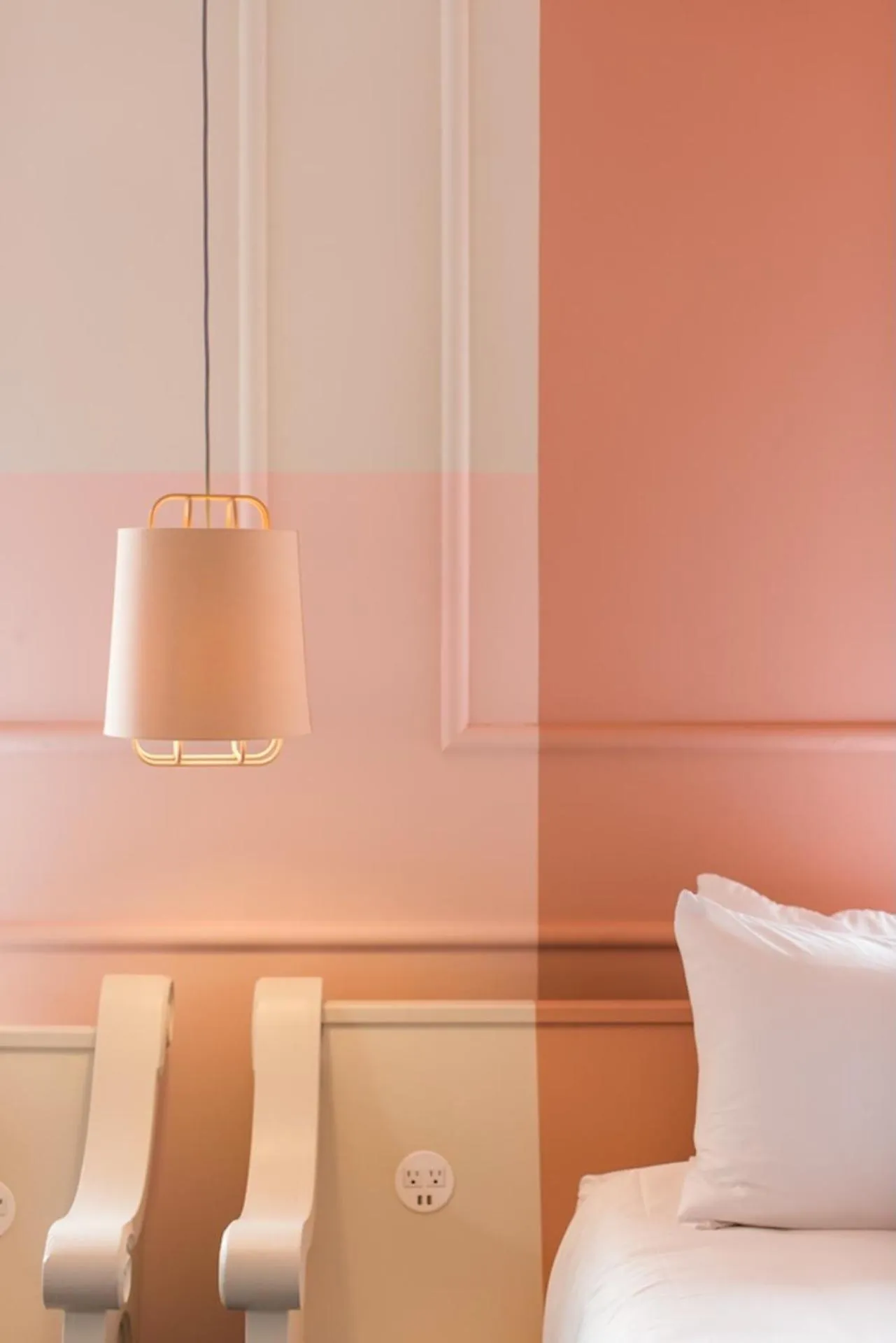 Decorative detail, Bed in The Russell