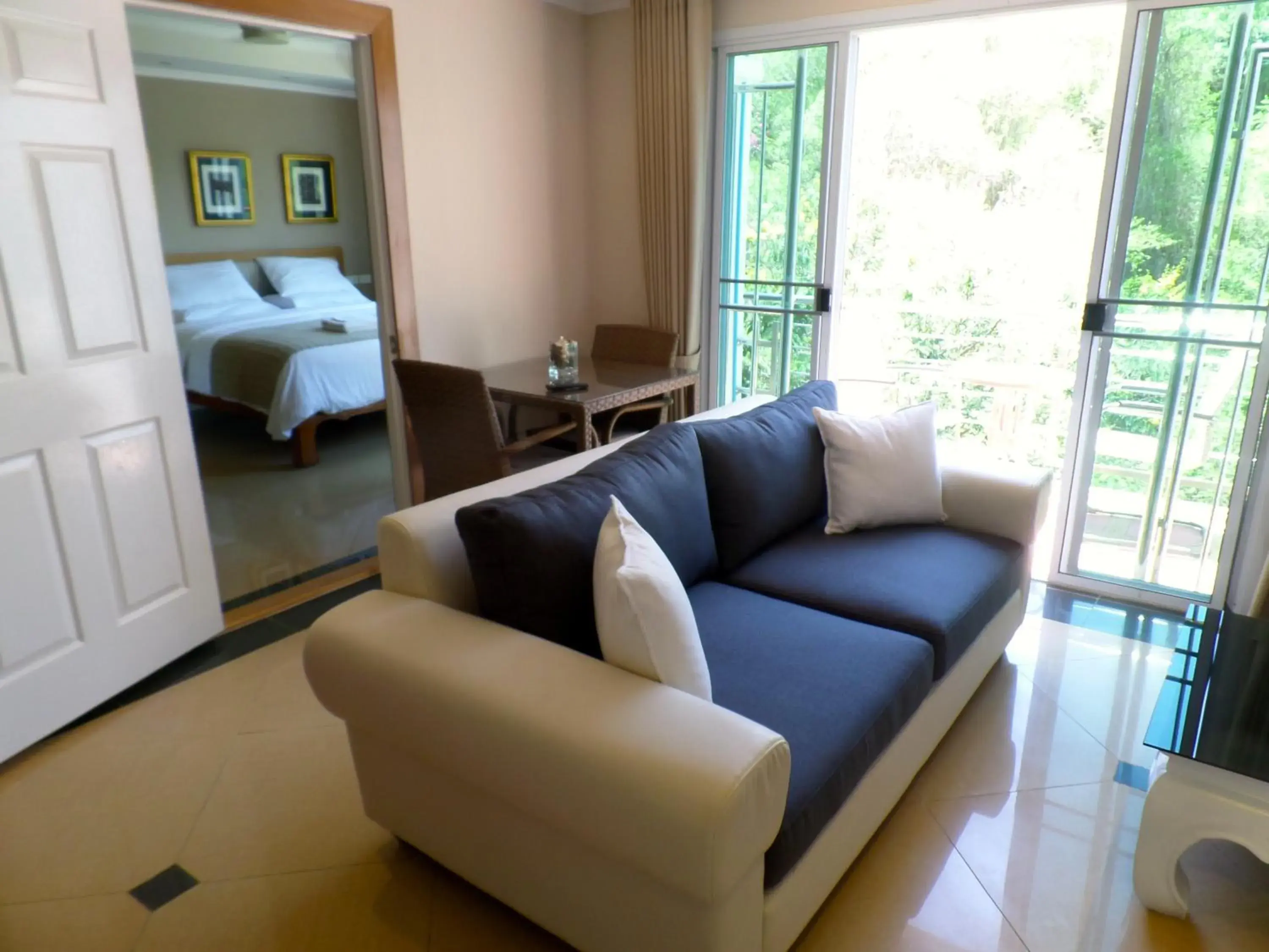 One-Bedroom Apartment - Fourth Floor in Westbury Residence One-Bedroom Apartment - Fourth Floor in Westbury Residence