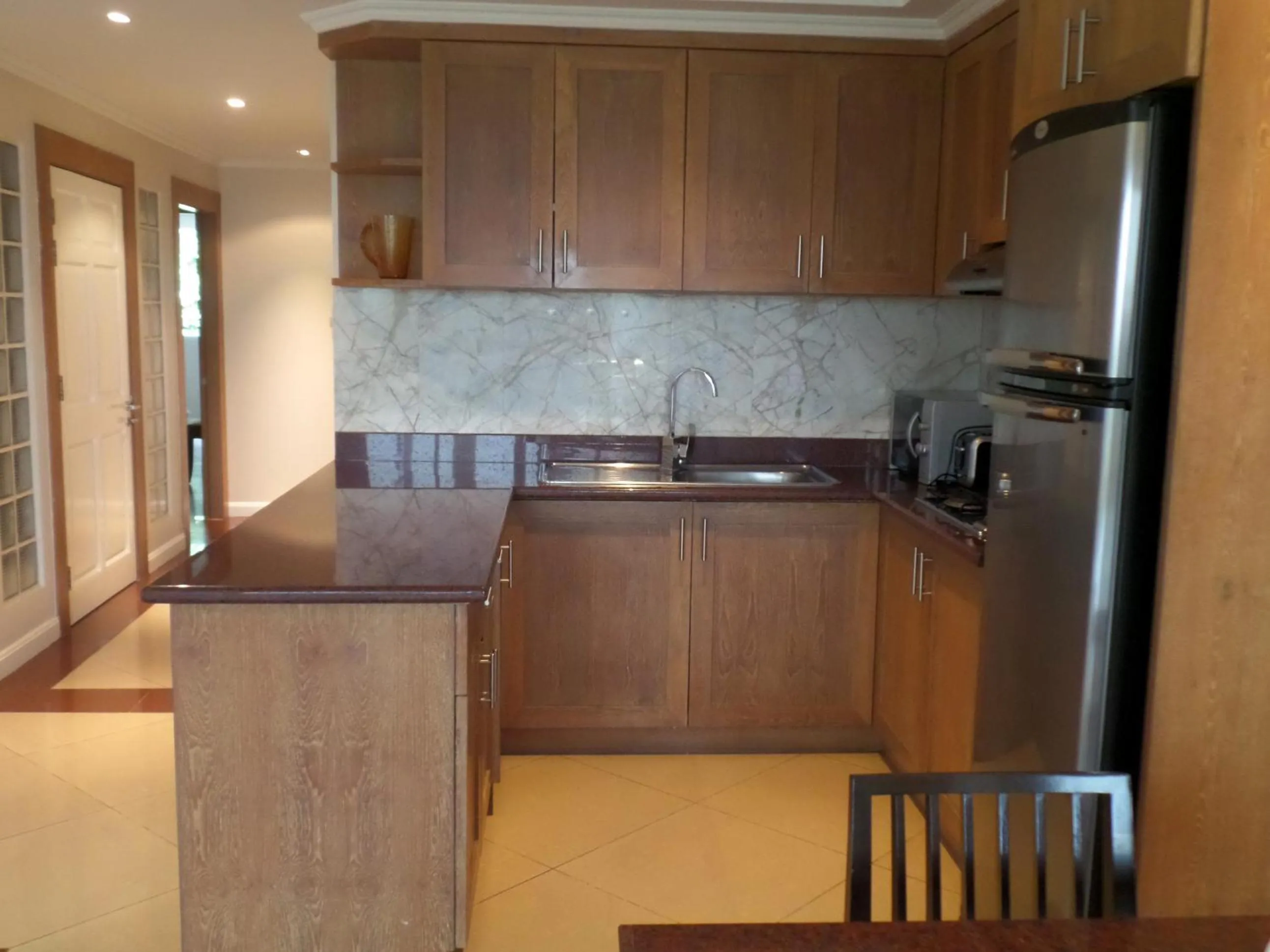 Kitchen or kitchenette in Westbury Residence