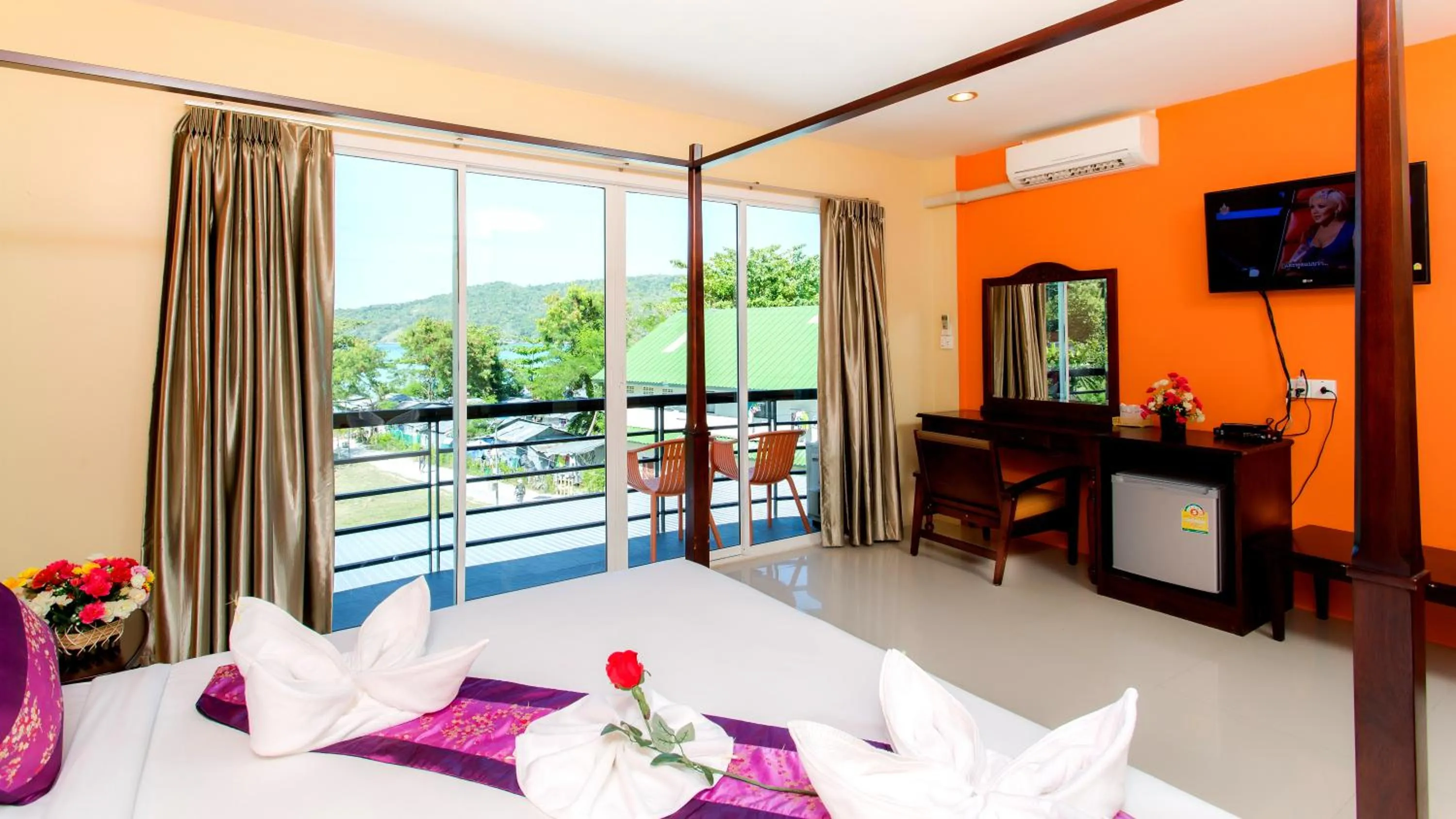 Bedroom in Phi Phi Maiyada Resort