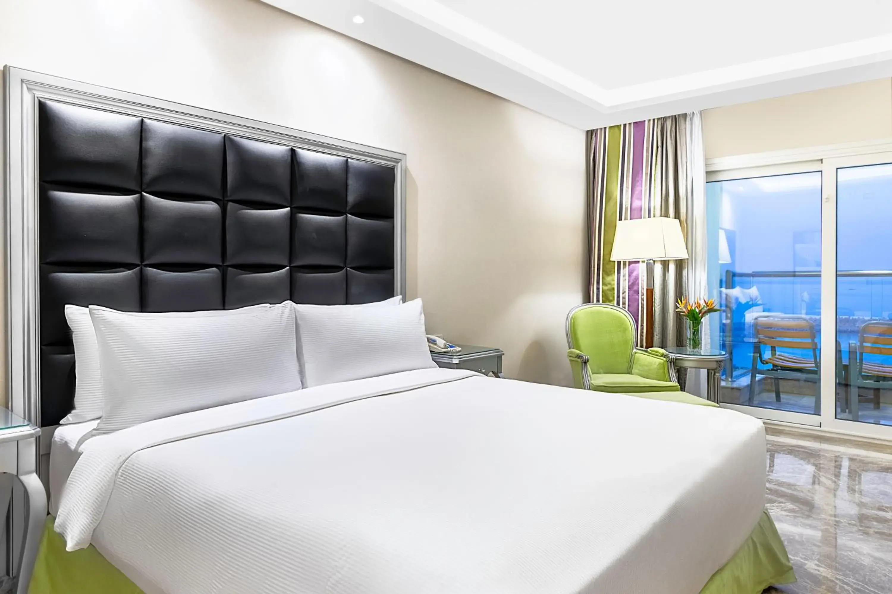 Executive Corner King Room with Sea View in Hilton Alexandria Corniche Hotel Executive Corner King Room with Sea View in Hilton Alexandria Corniche Hotel