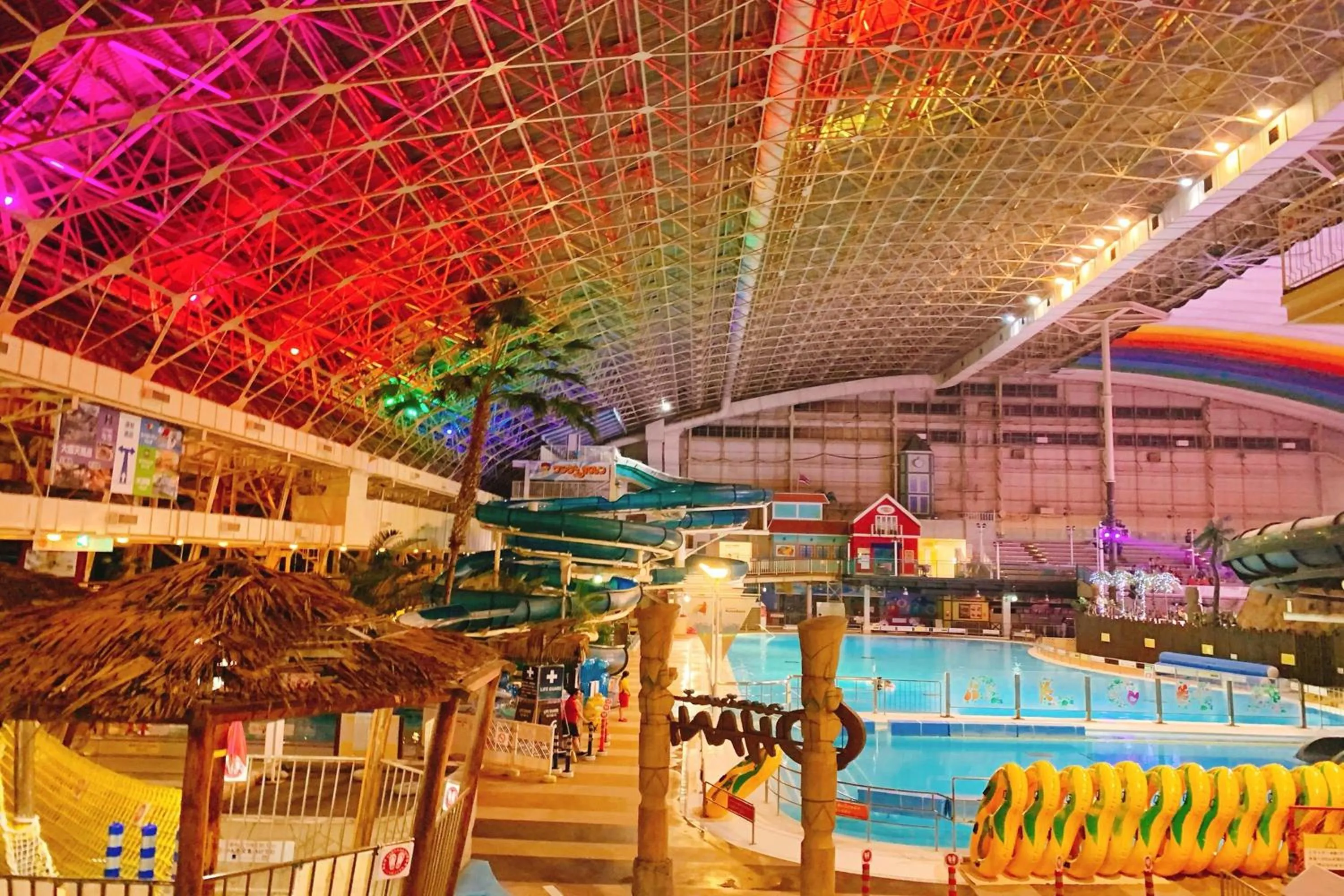 Swimming pool in Spa Resort Hawaiians VIR Port